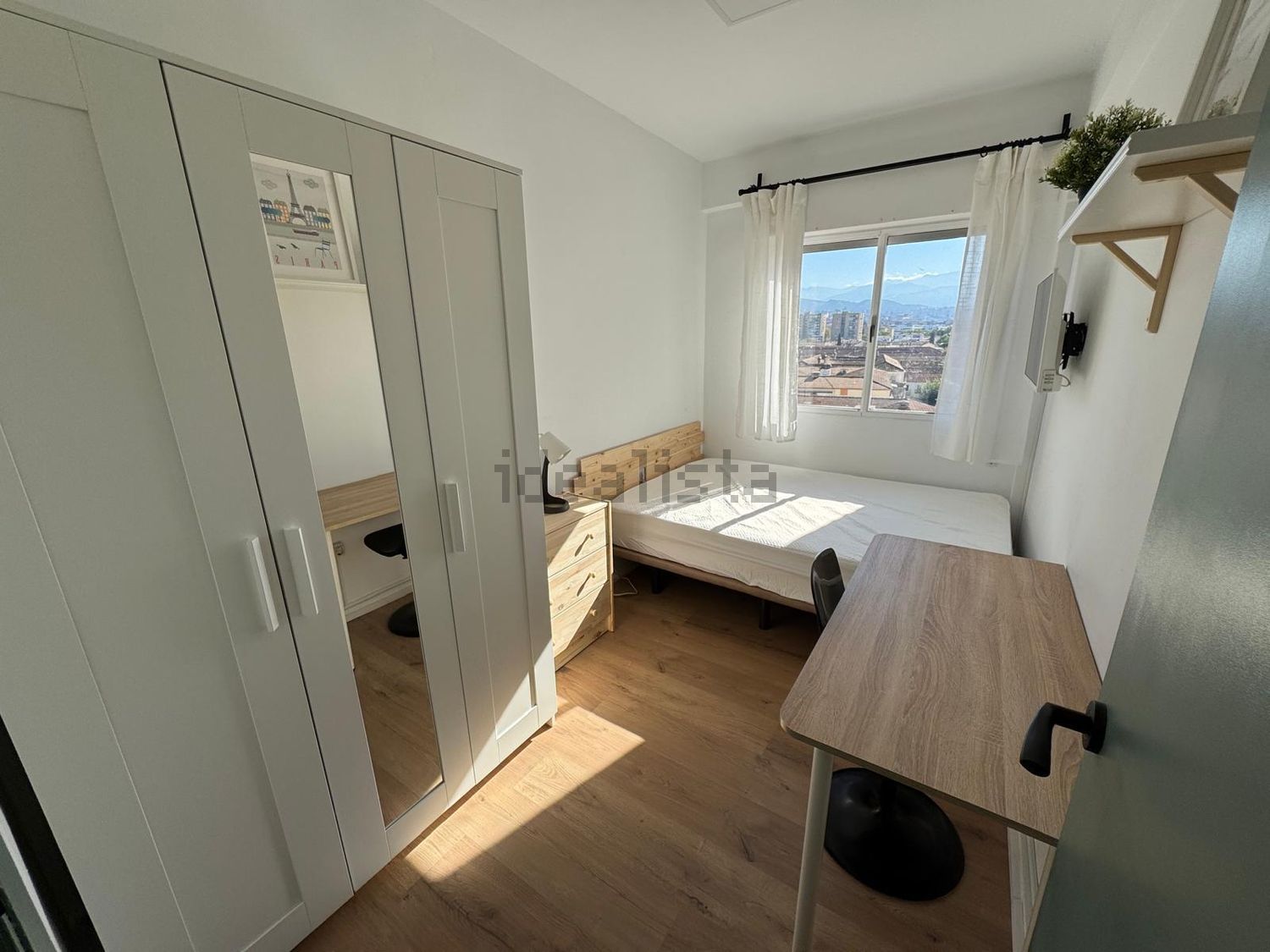 Habitación 95 m², Granada