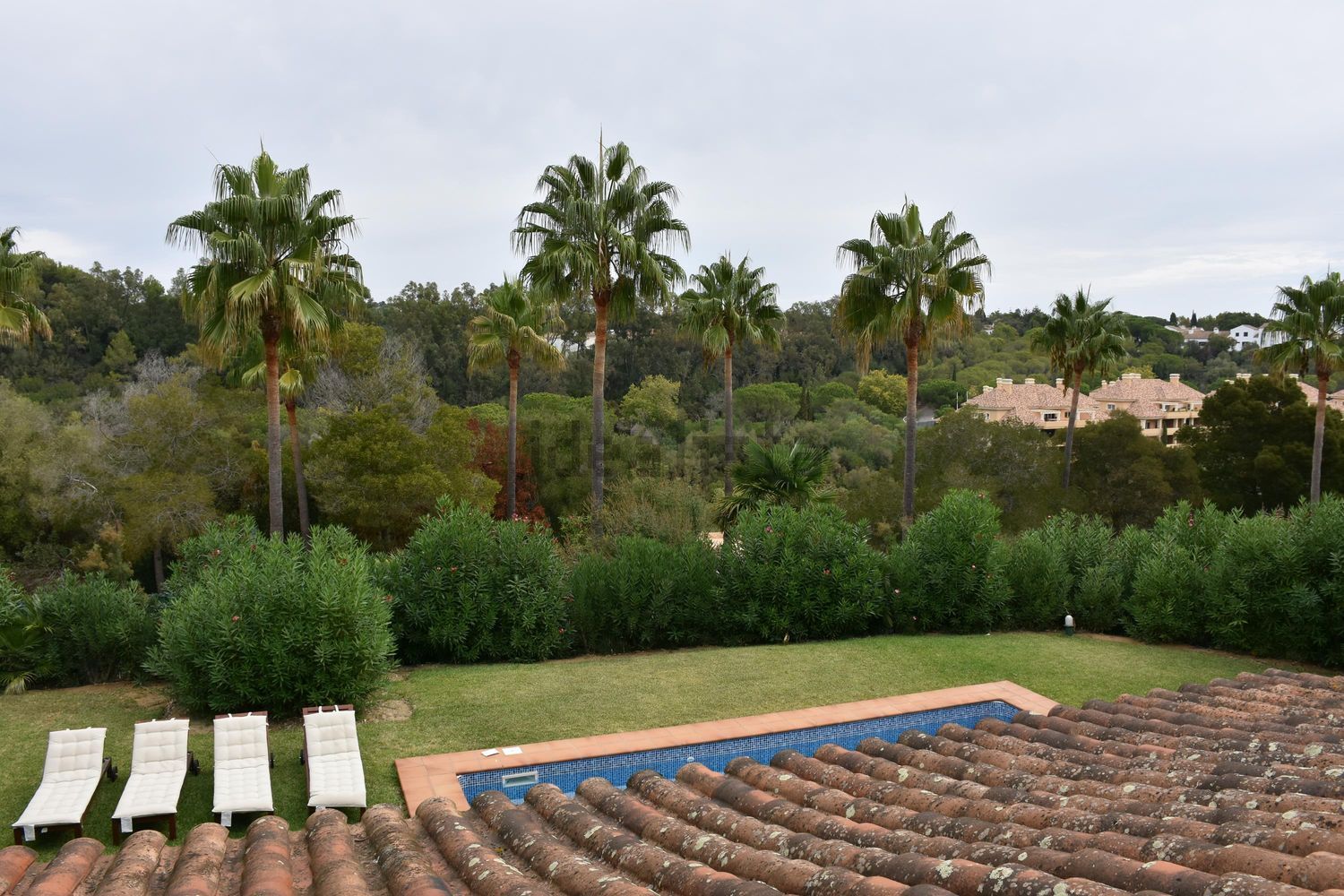 Maison 450 m² à San Roque