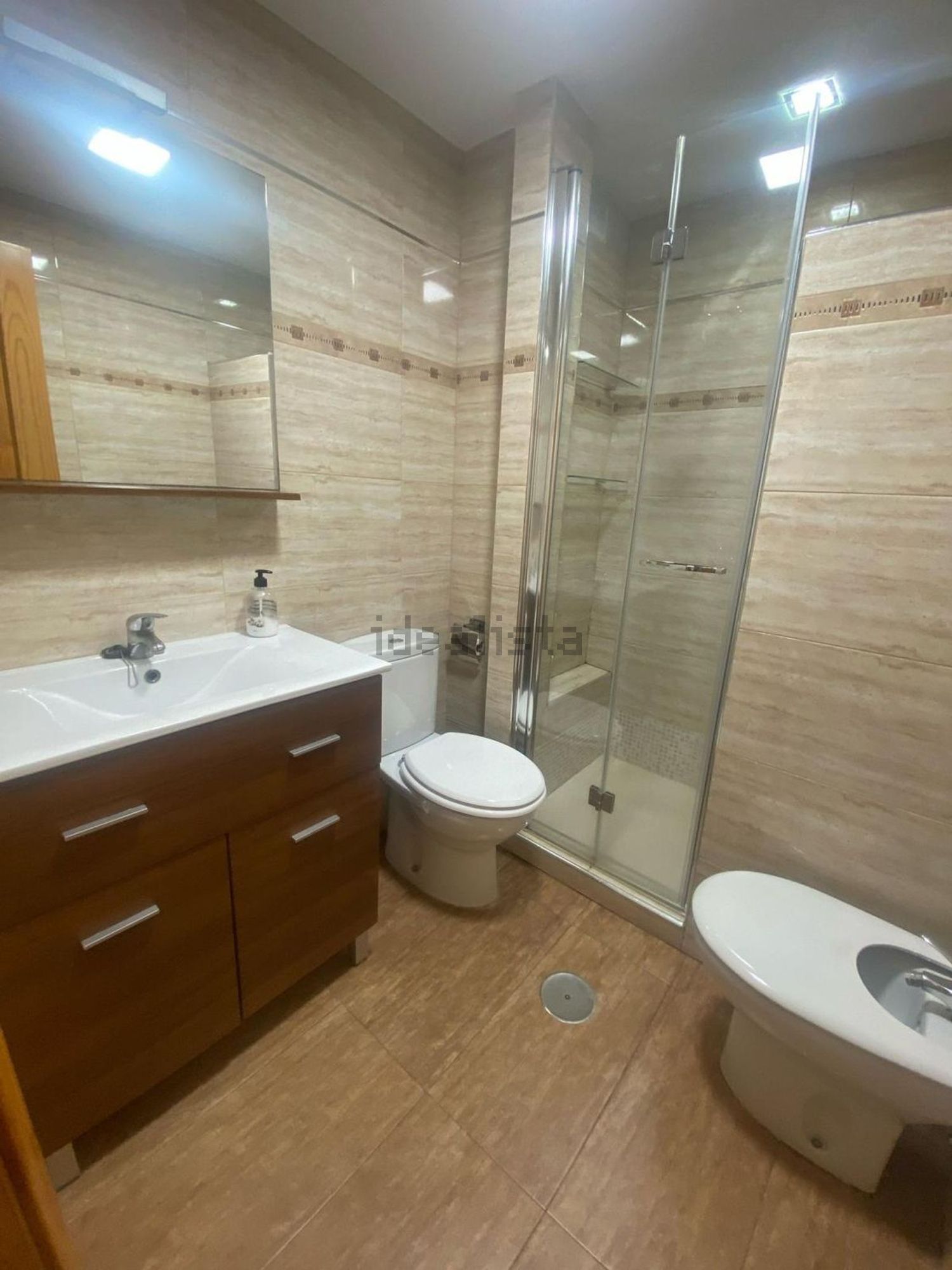 Pis de 80 m² a Albolote