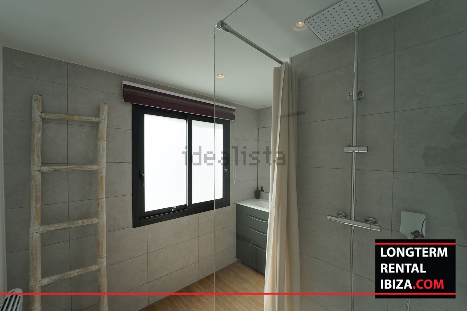 Maison 250 m² à Santa Eulària des Riu