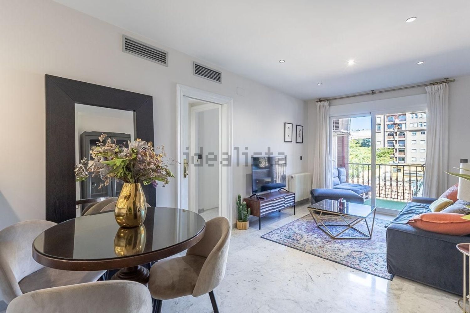 Wohnung 114 m² in Granada