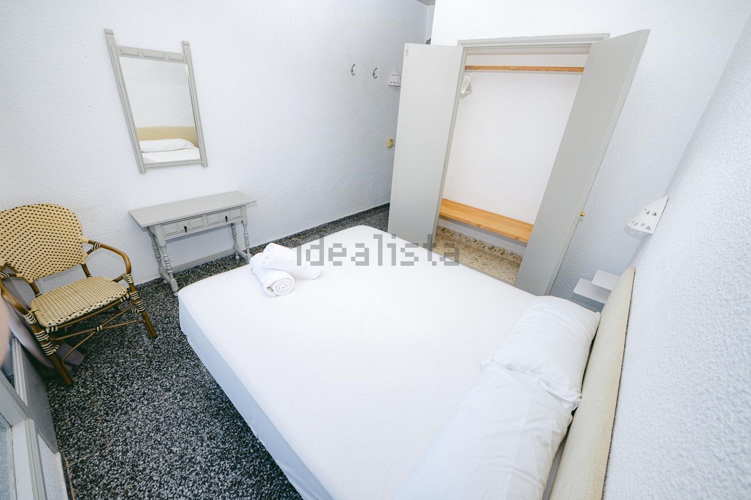 Habitació de lloguer, Santa Eulària des Riu
