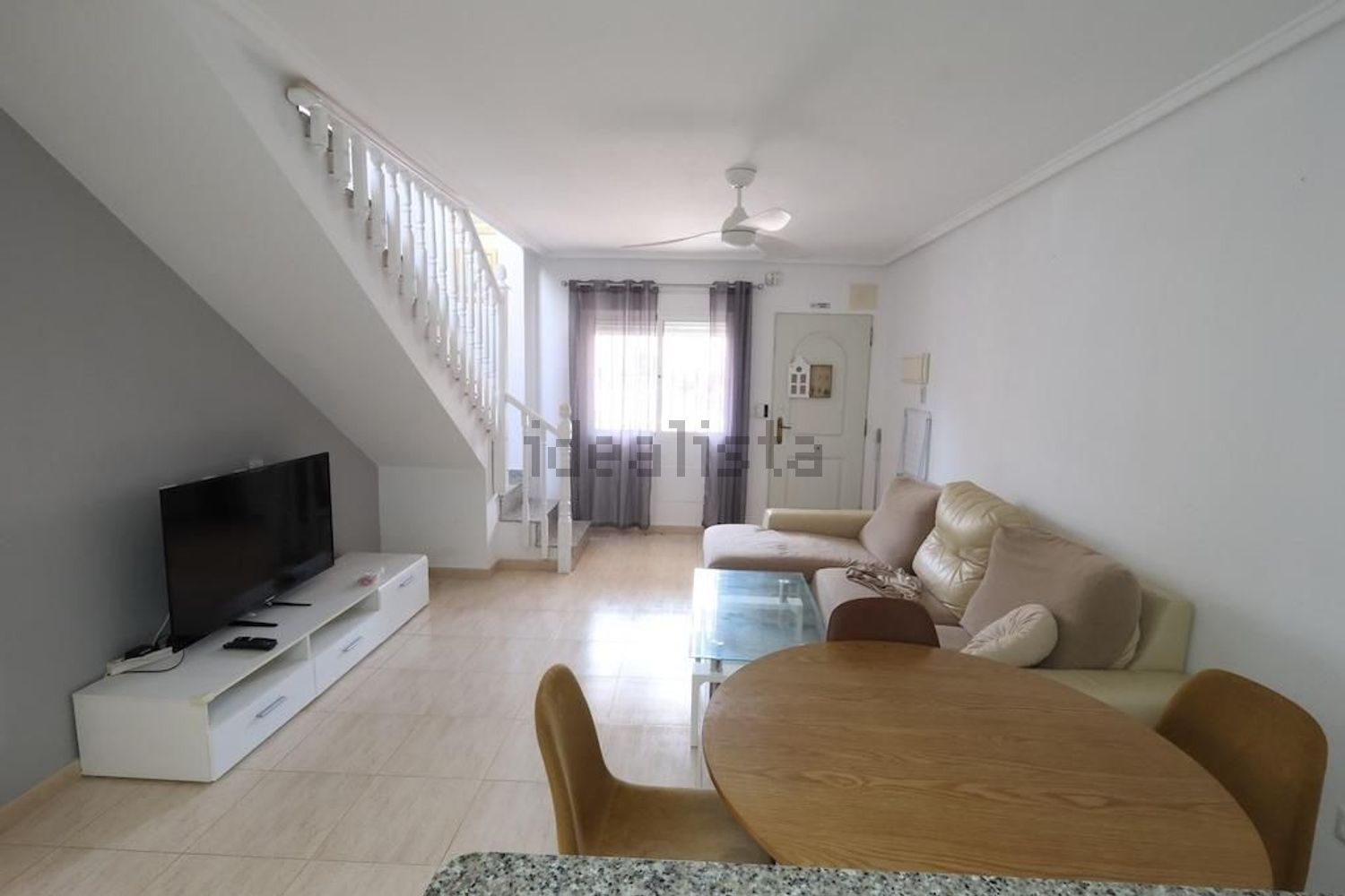 Casa de 110 m² a Oriola