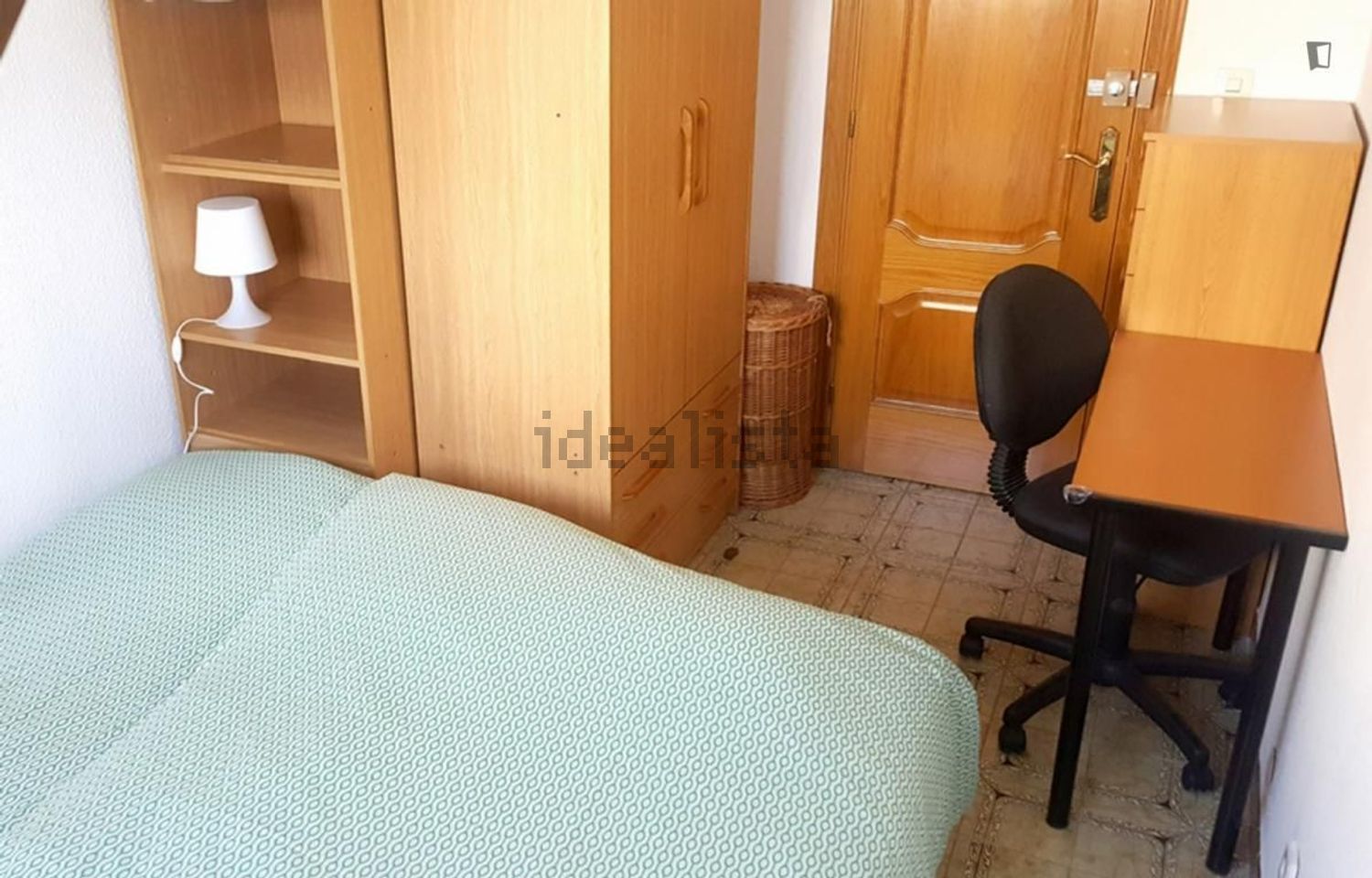 Habitació de lloguer, Badia del Vallès