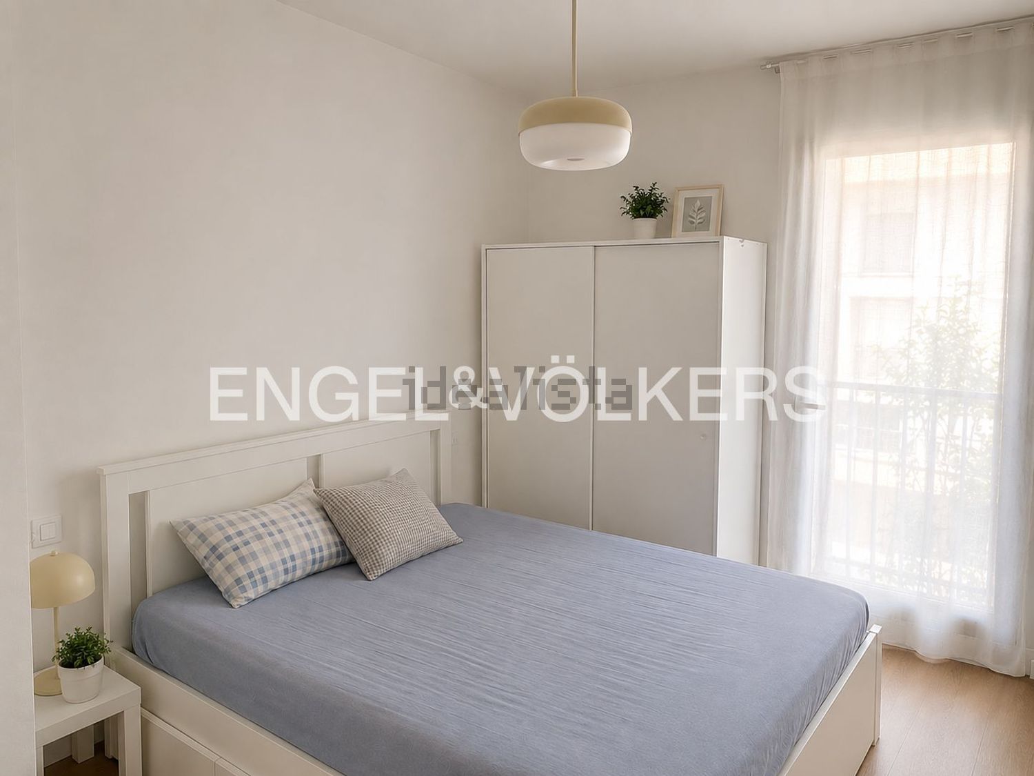 Pis de 121 m² a Terrassa