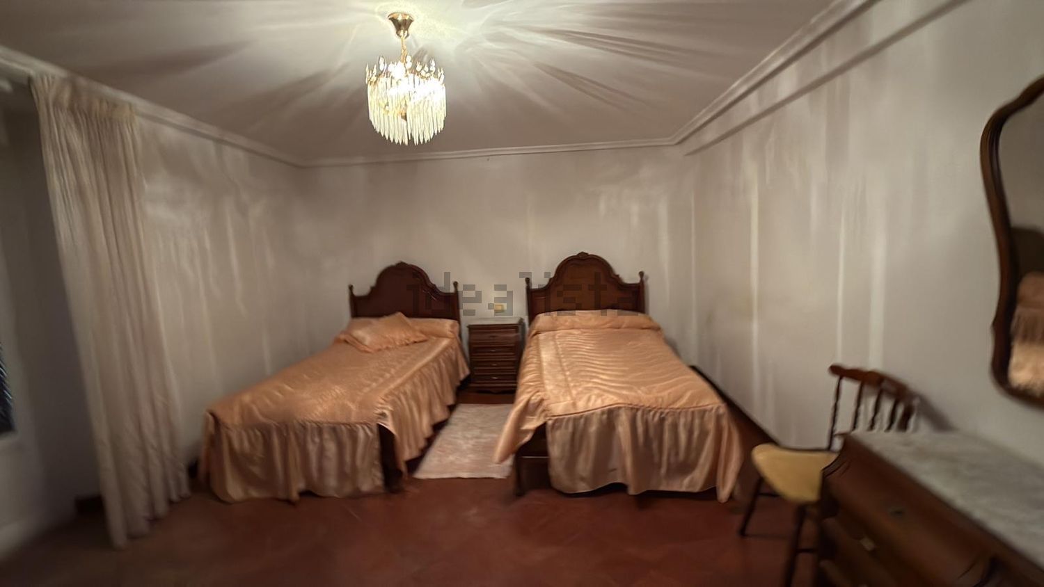 Casa de 250 m² a Quintanilla Vivar