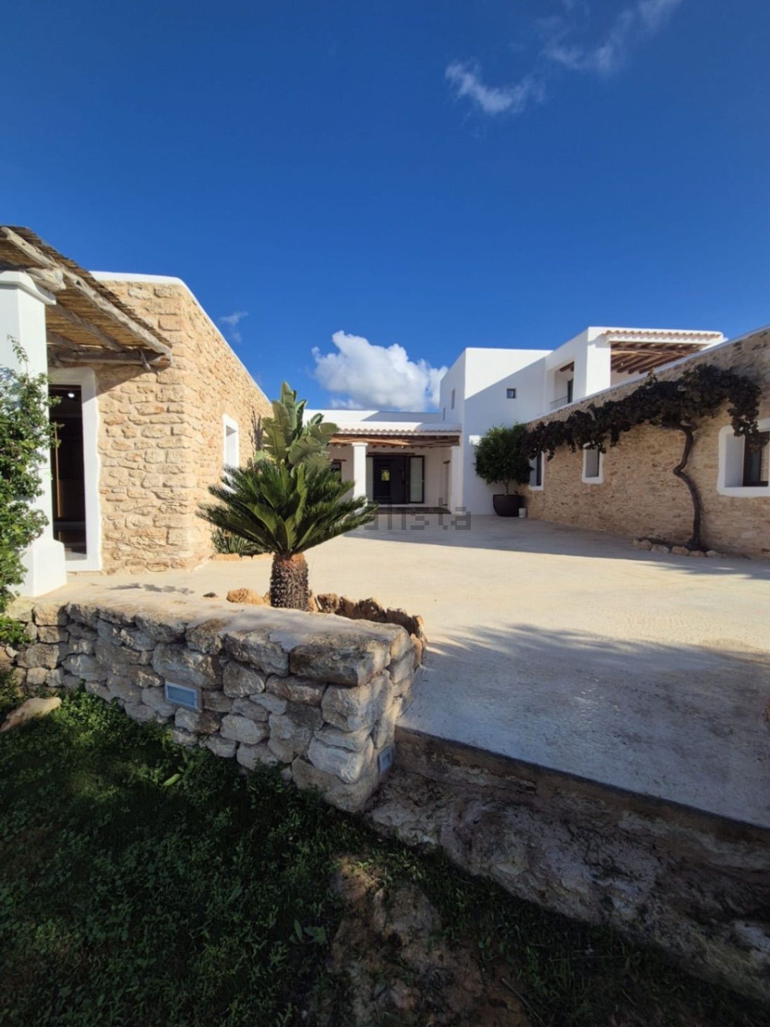 Haus 400 m² in Santa Eulària des Riu