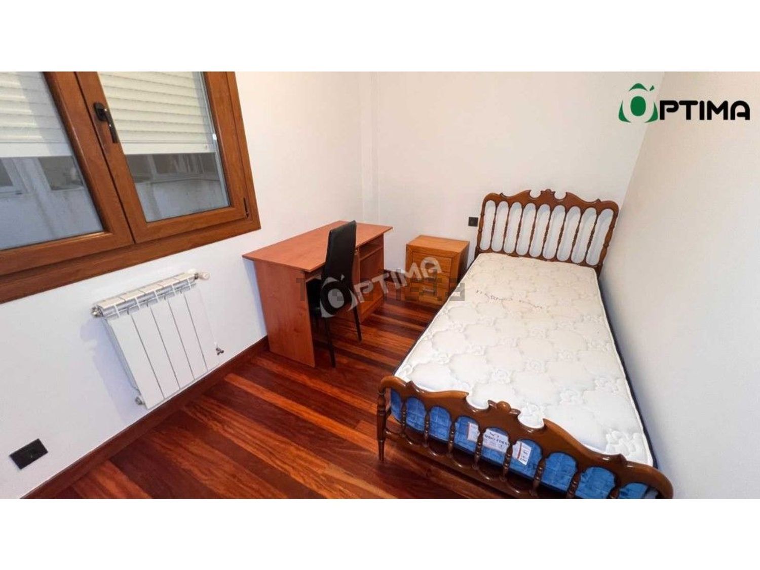 Piso de 95 m² en Santiago de Compostela