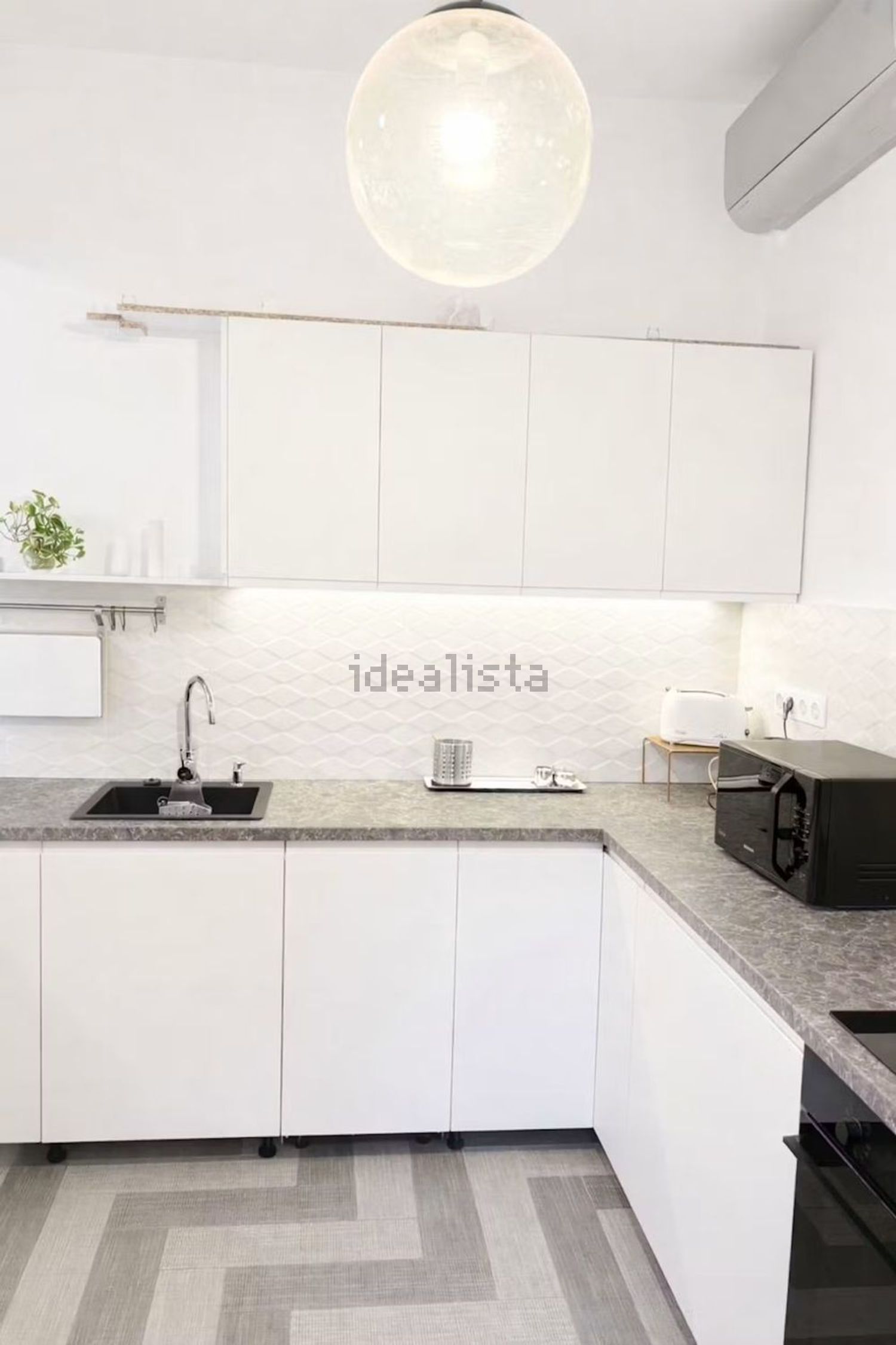 Flat 37 m² in Alacant / Alicante