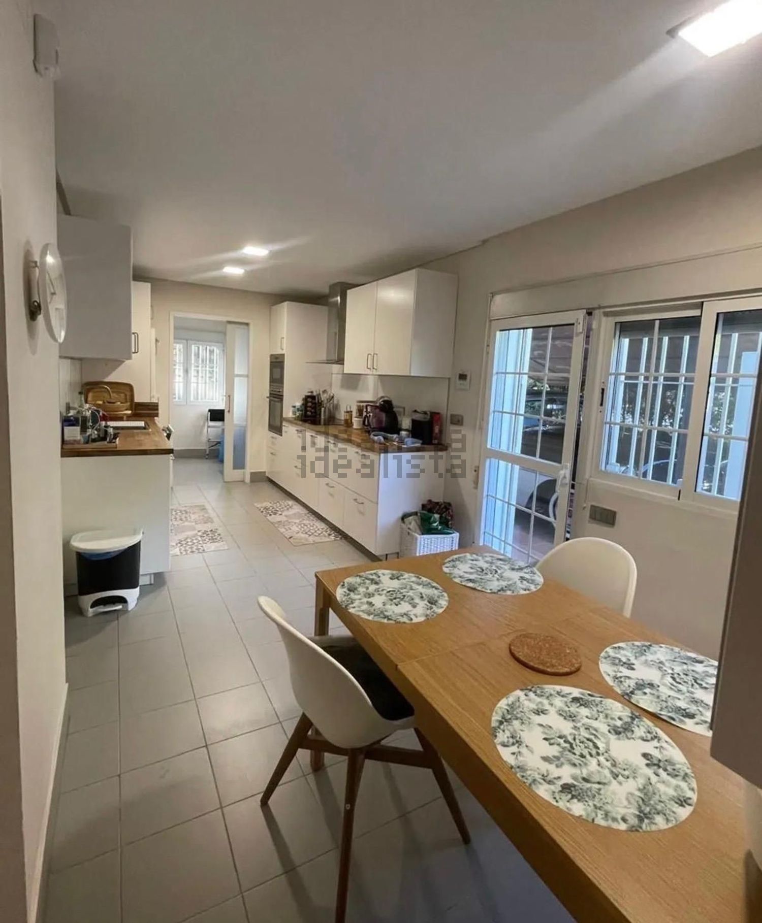 Casa de 355 m² a Mairena del Aljarafe