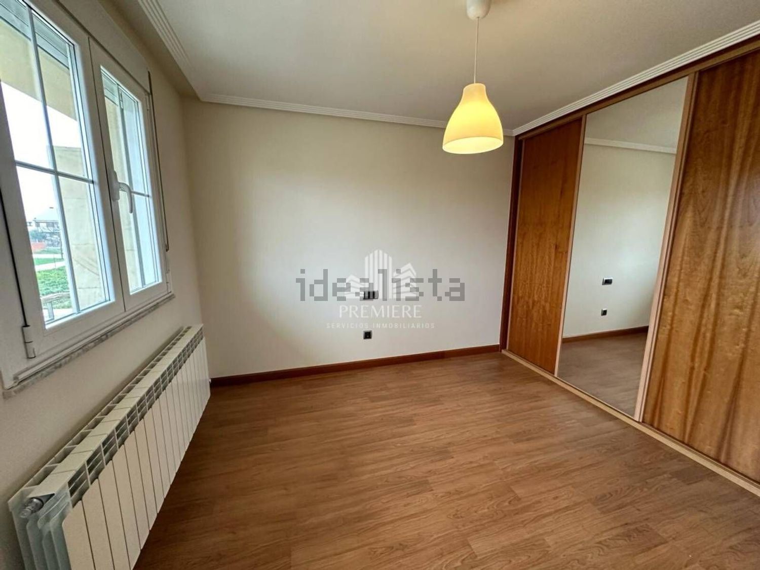 Casa 222 m² a Villares de la Reina