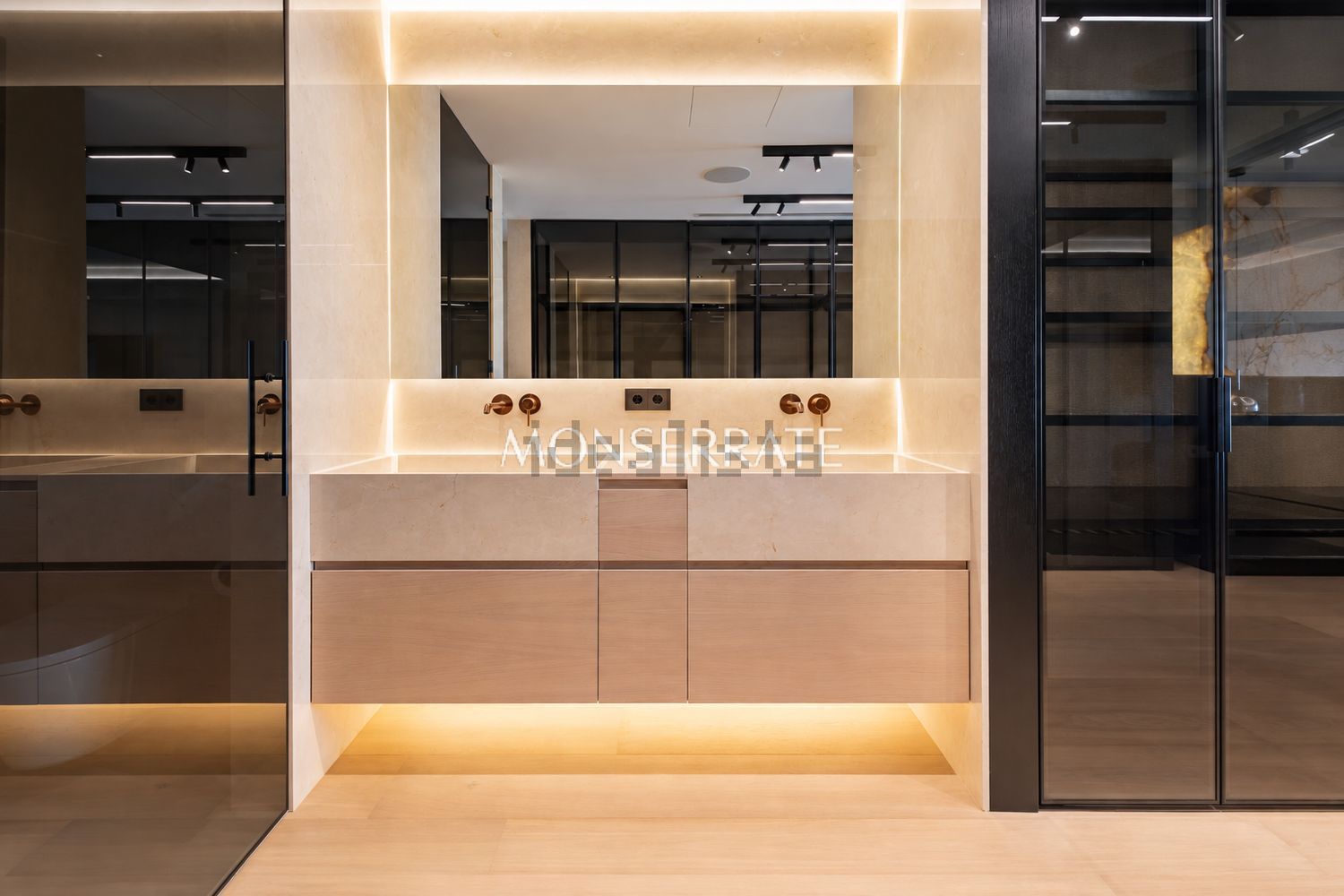 Wohnung 246 m² in Valencia