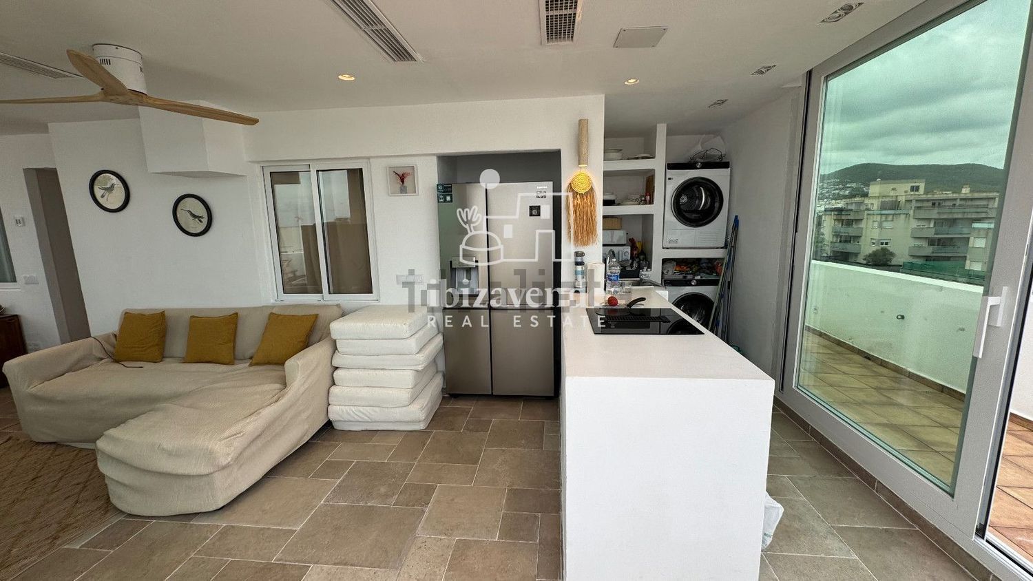 Квартира 100 м² в Eivissa