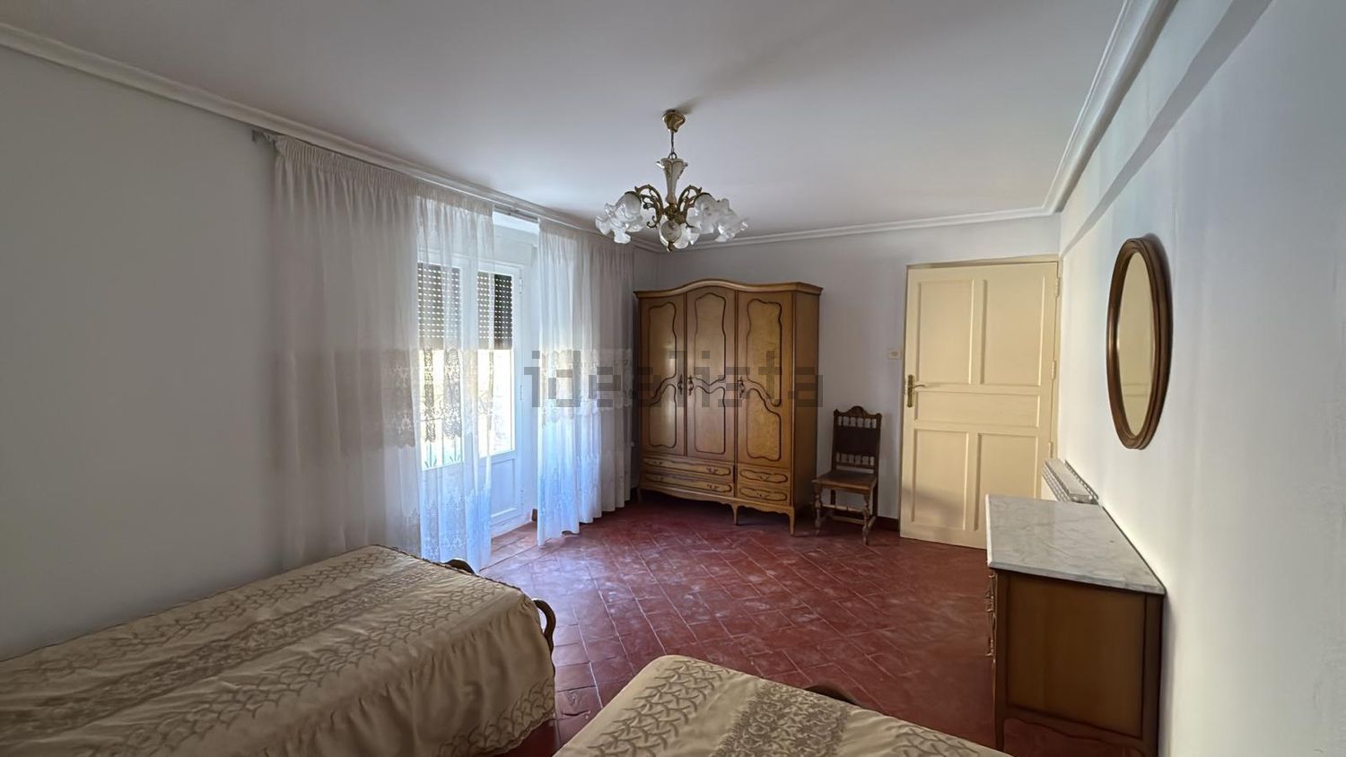 Casa de 250 m² a Quintanilla Vivar