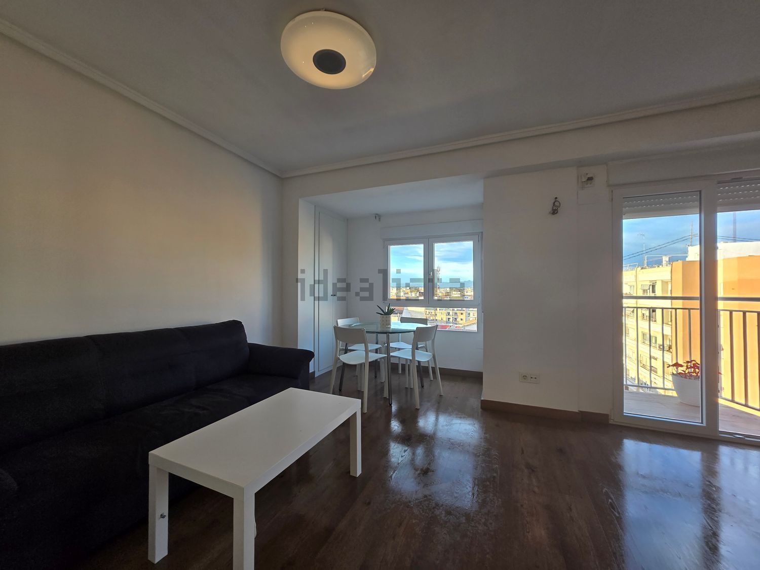 Pis de 90 m² a València