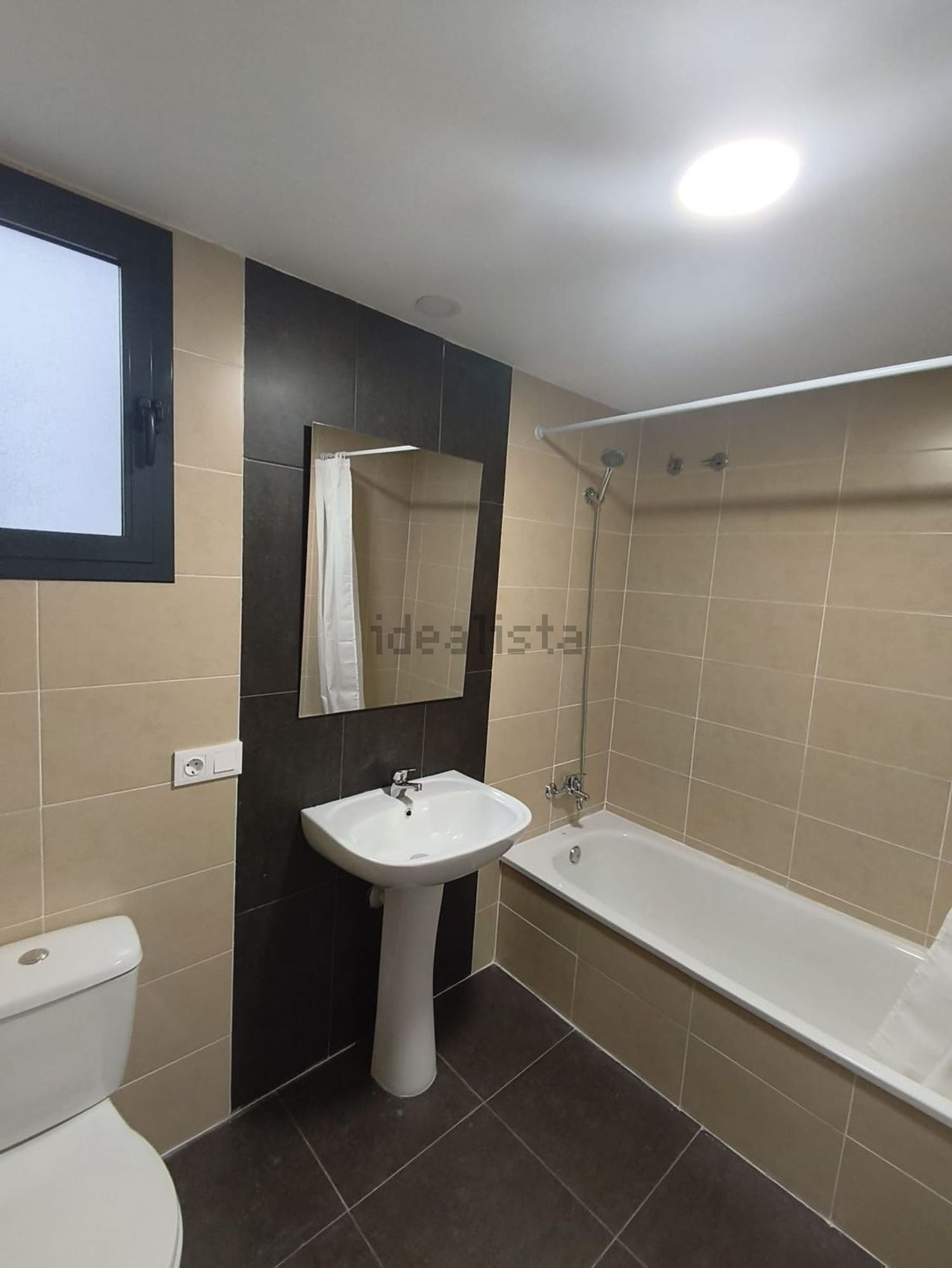 Apartamento 70 m² em Alberic