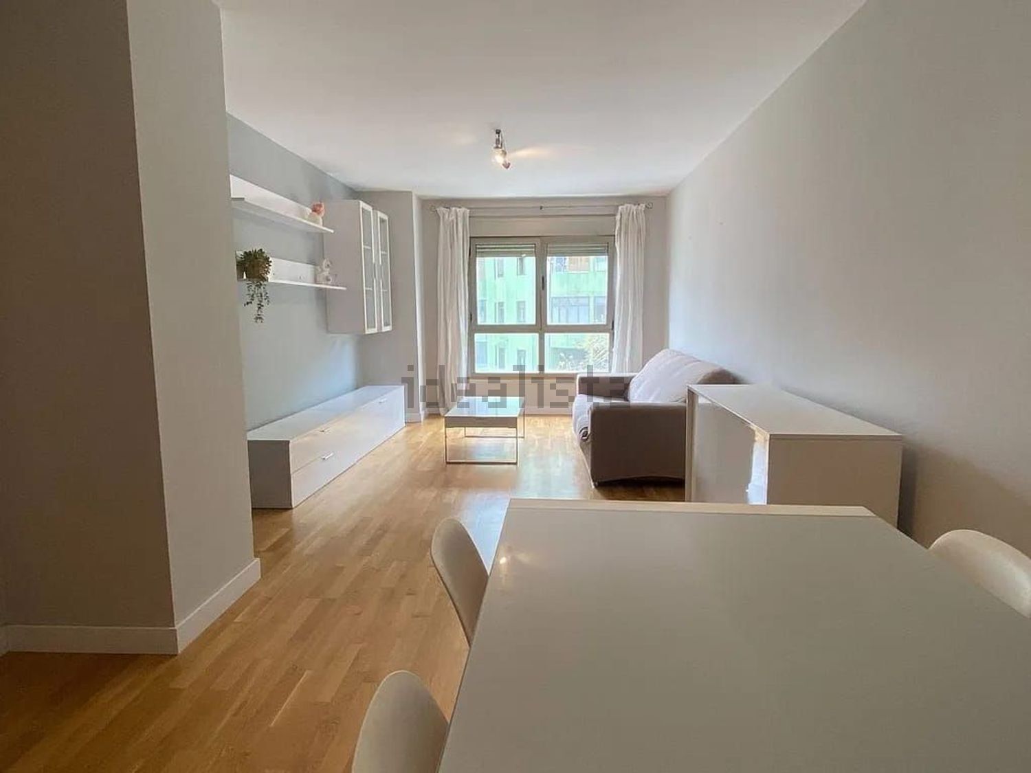 Piso de 80 m² en Badalona