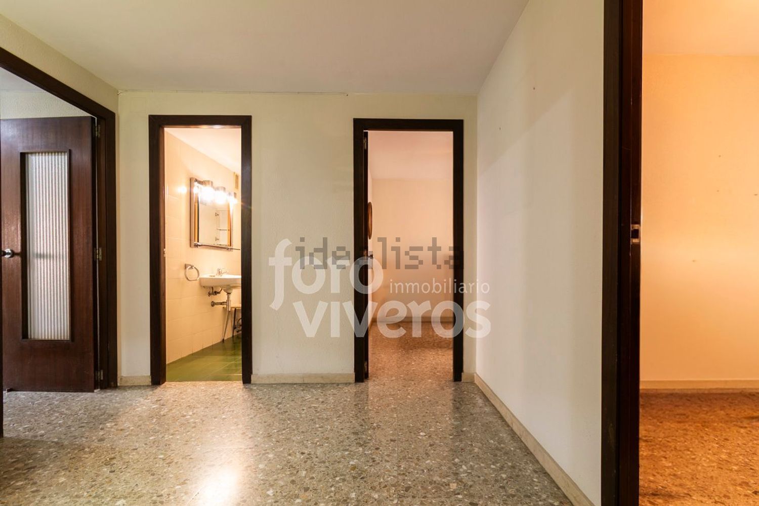 Wohnung 236 m² in Valencia