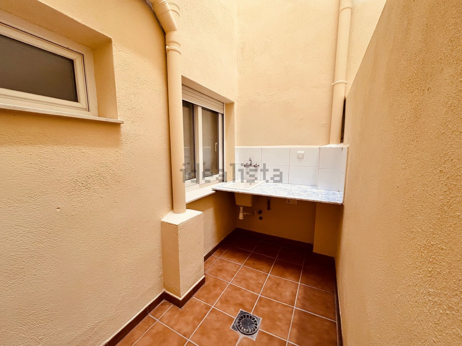 Pis de 75 m² a Énguera
