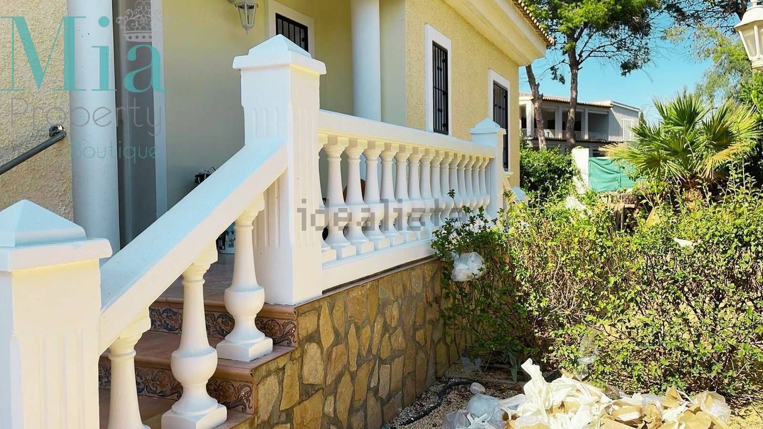 Casa de 242 m² a el Campello