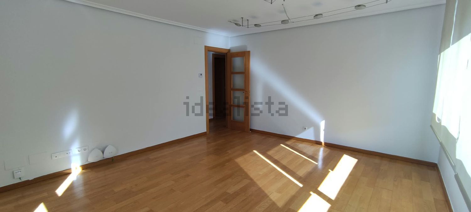 Wohnung 96 m² in Palencia