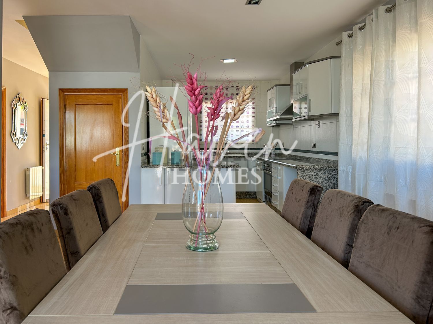 Casa de 285 m² en Llíria