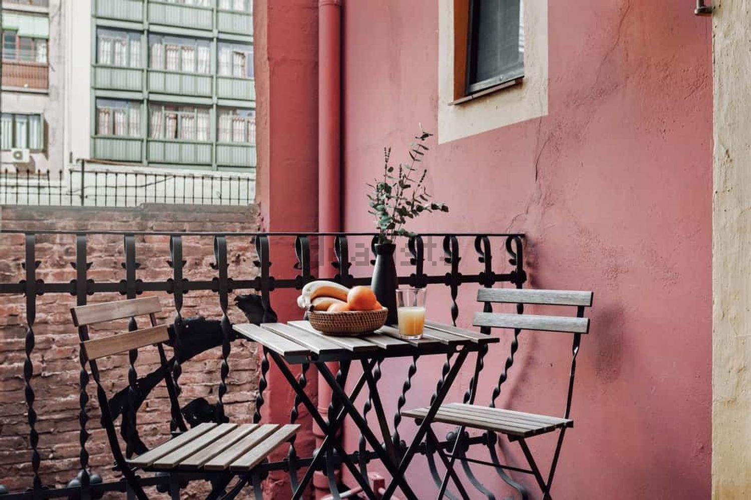 Room for rent, Barcelona