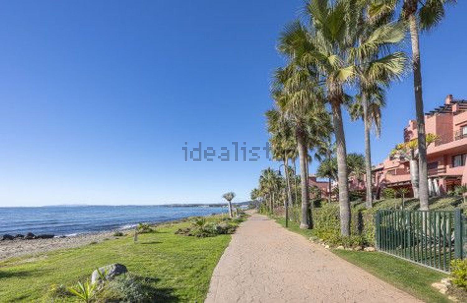 Pis de 278 m² a Estepona