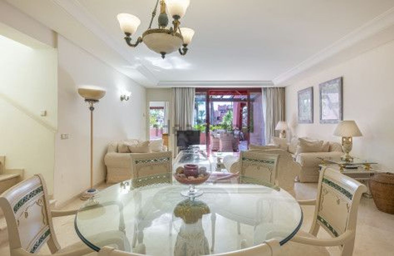 Pis de 278 m² a Estepona