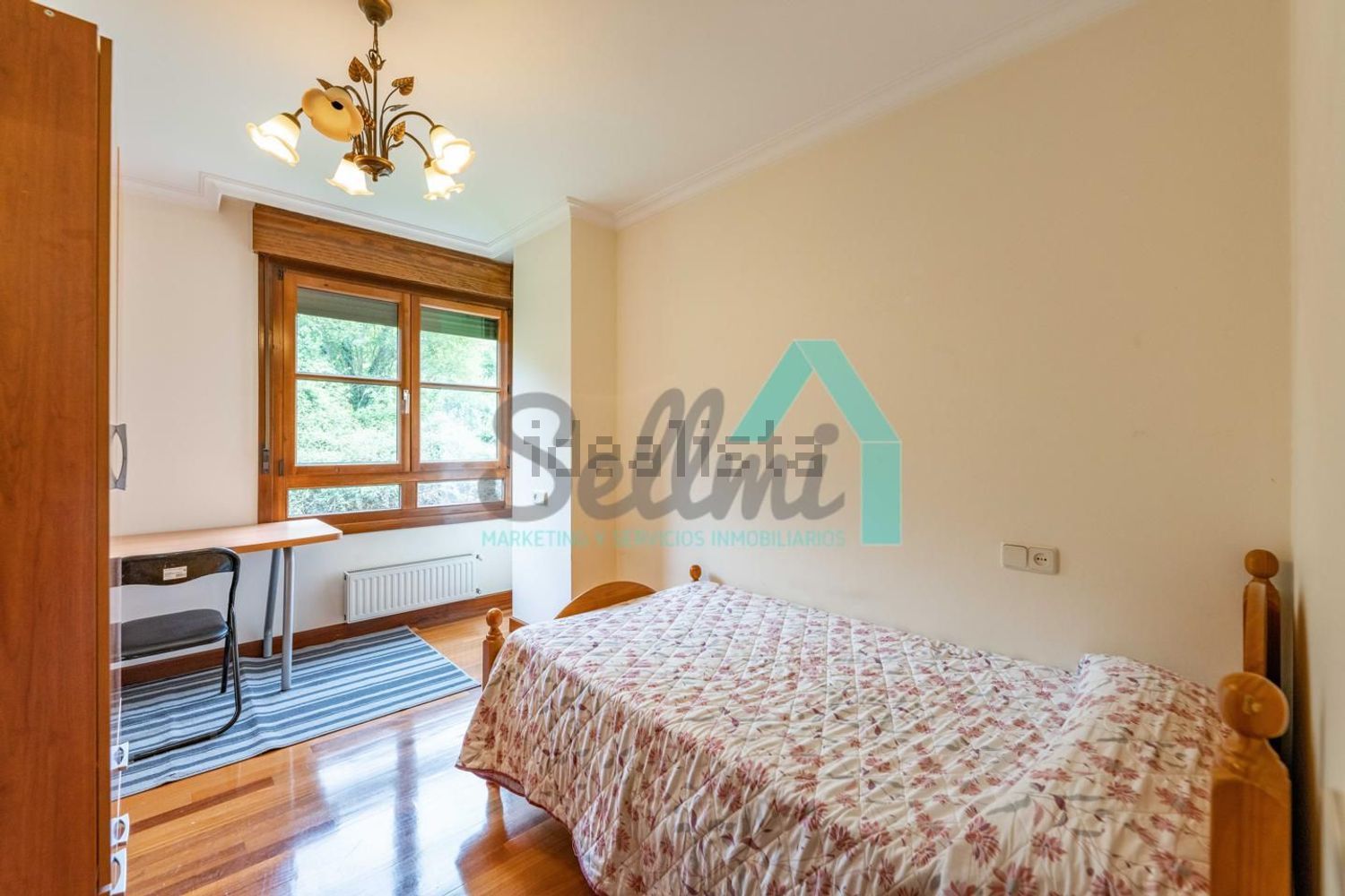 Piso de 111 m² en Oviedo