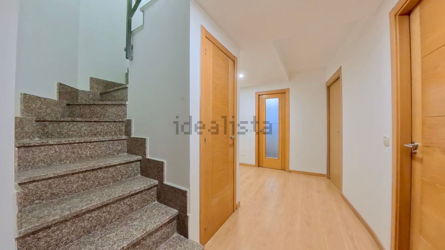 Zimmer zur Miete, Alovera