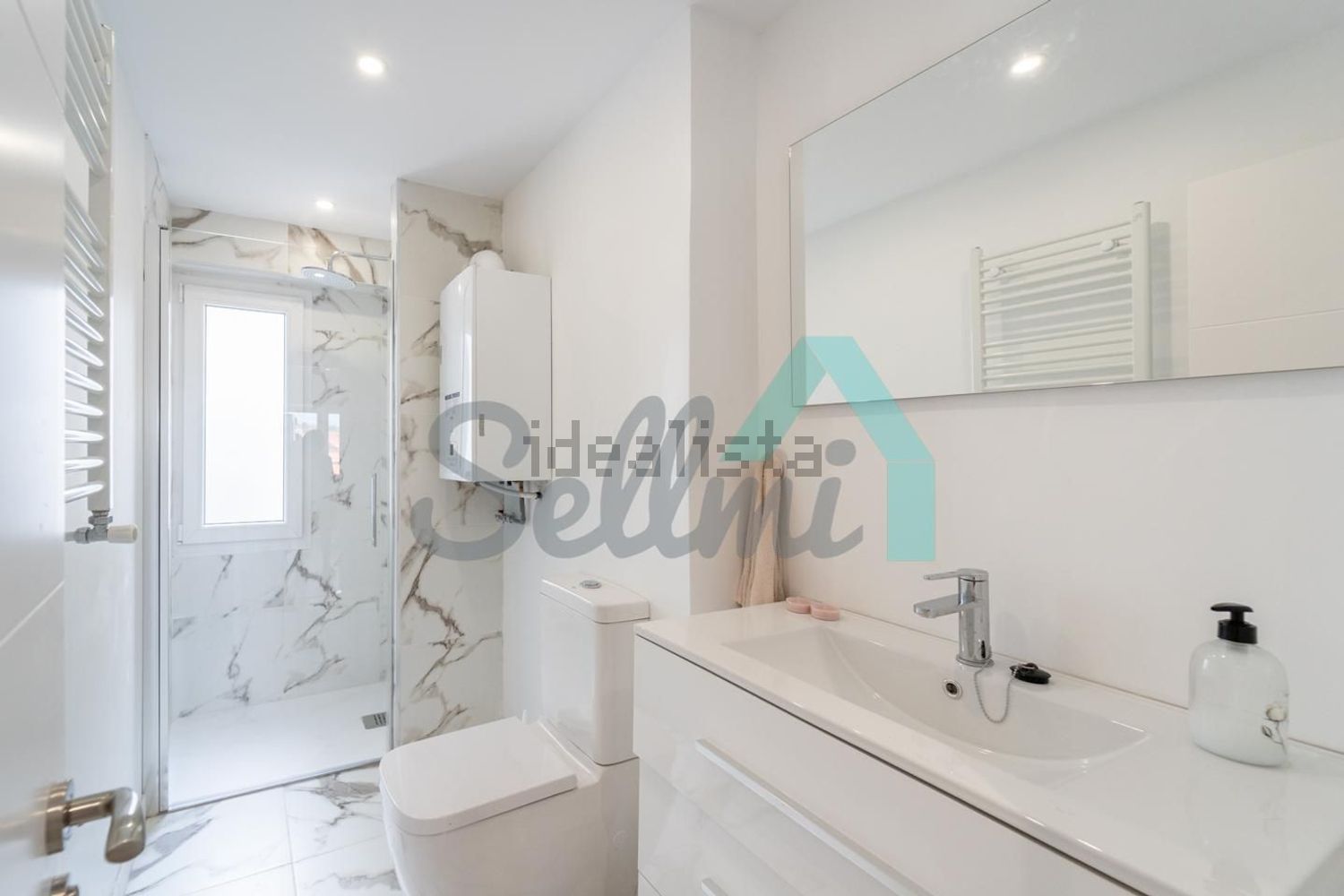 Pis de 104 m² a Oviedo