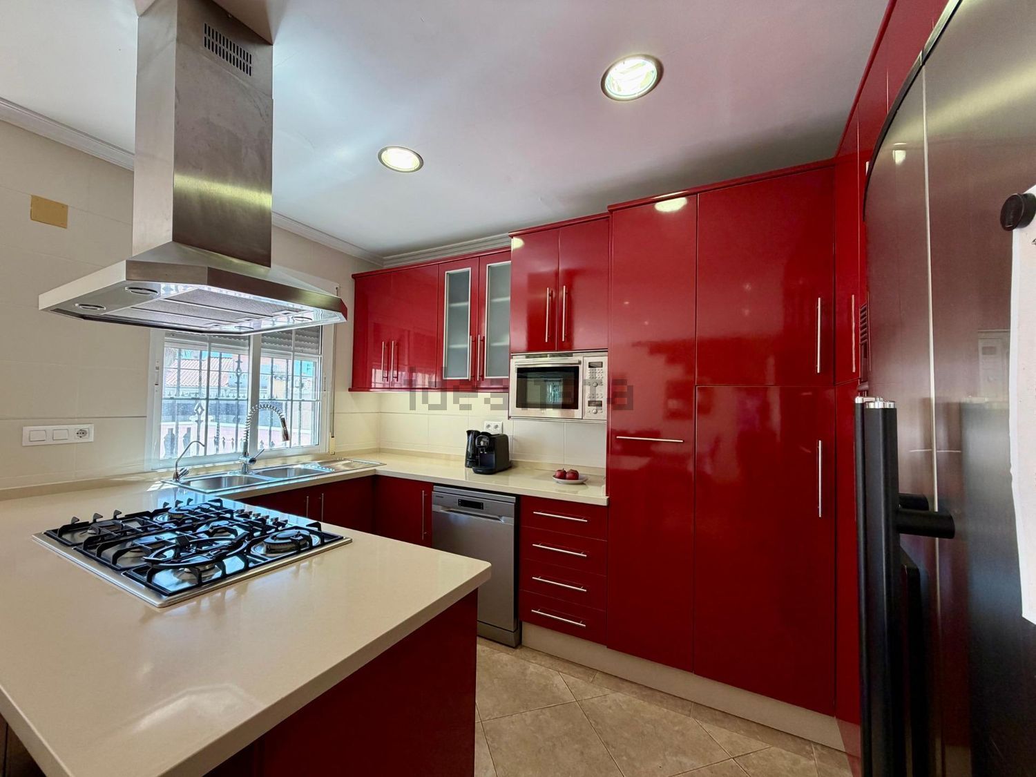 Casa de 387 m² a Torrevella