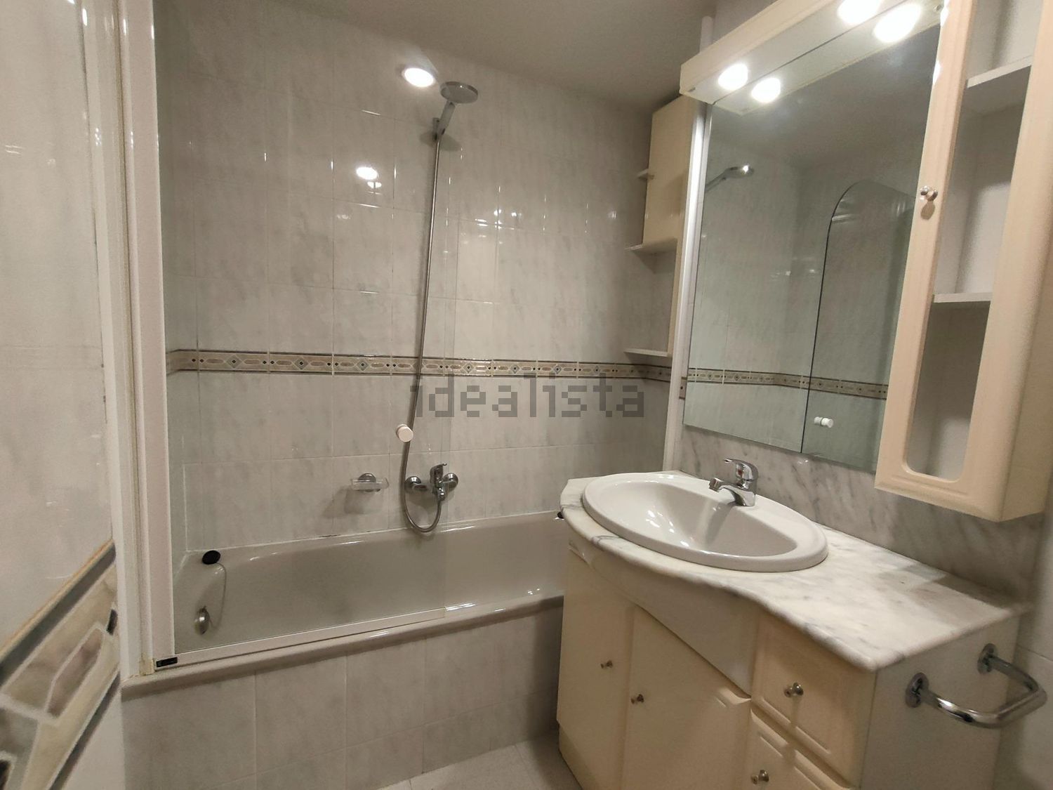 Piso de 99 m² en Gijón