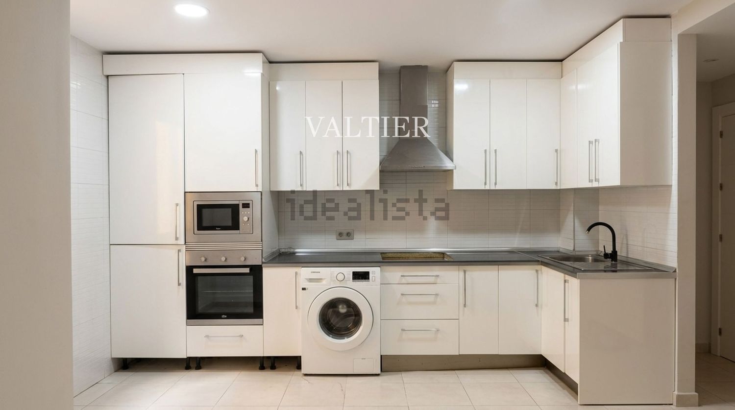 Flat 155 m² in Madrid