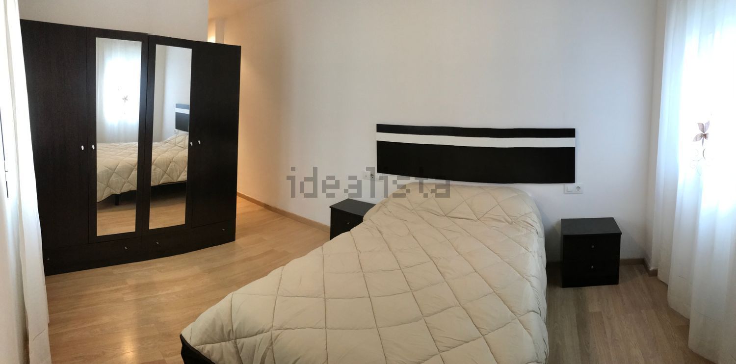 Pis de 80 m² a Còrdova