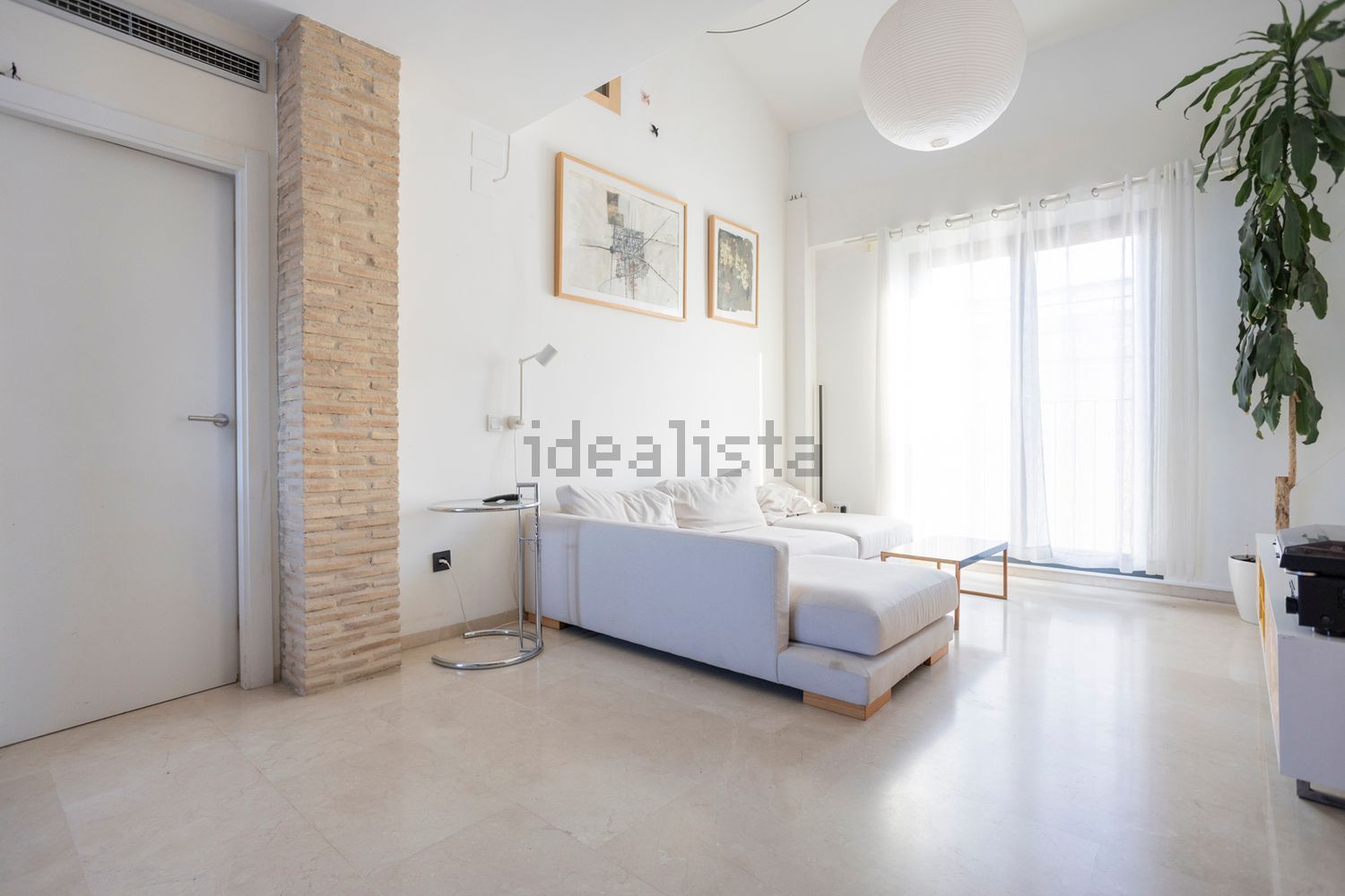 Pis de 84 m² a València