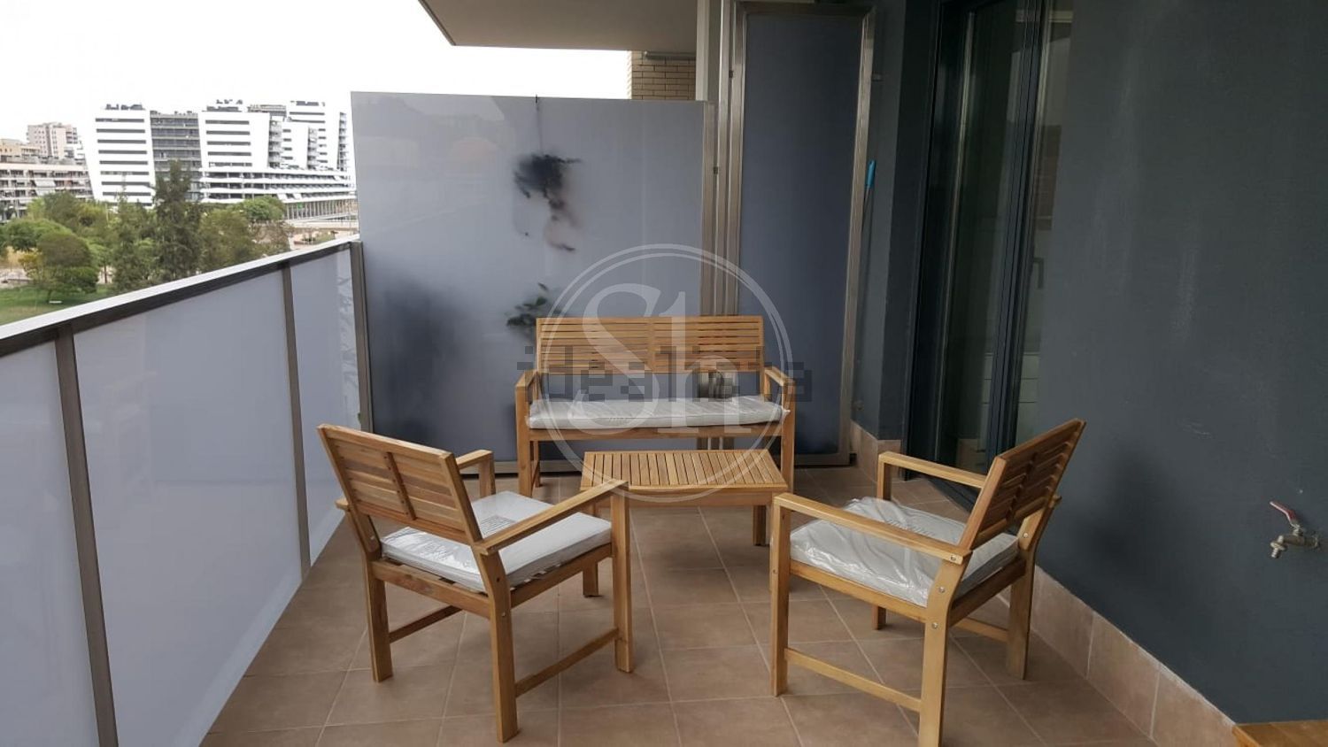 Piso de 60 m² en Badalona