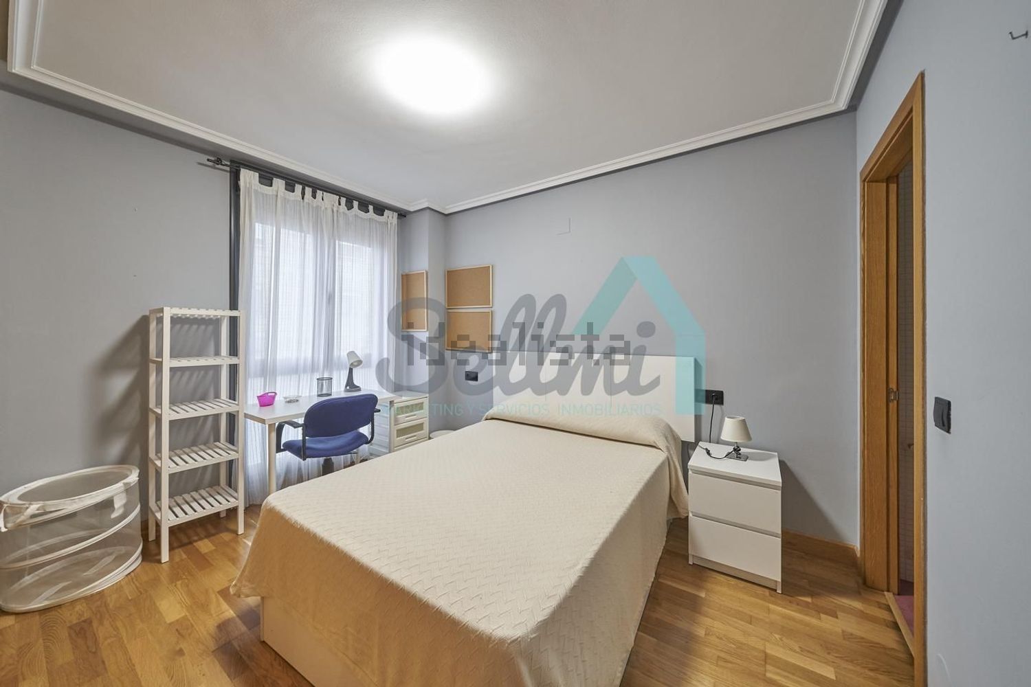 Piso de 132 m² en Oviedo