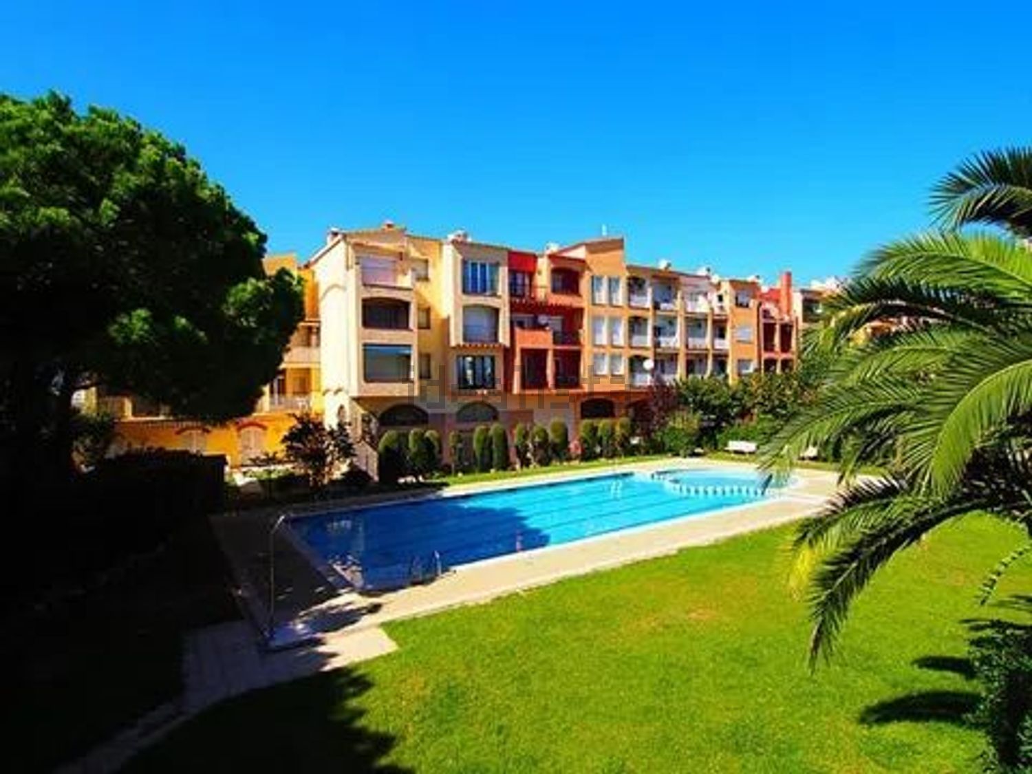 Apartamento 40 m² em Castelló d'Empúries