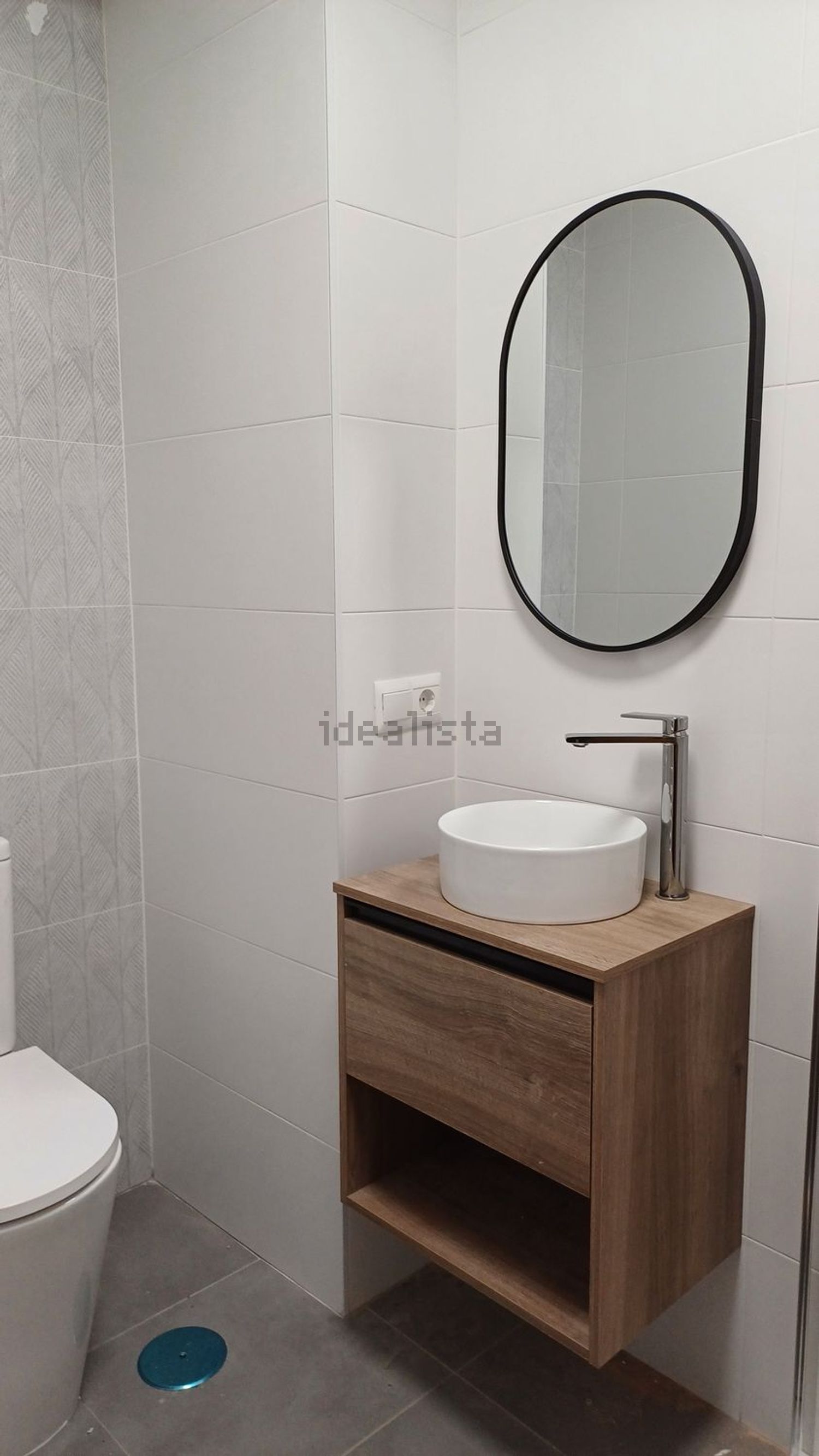 Room for rent, Zamora