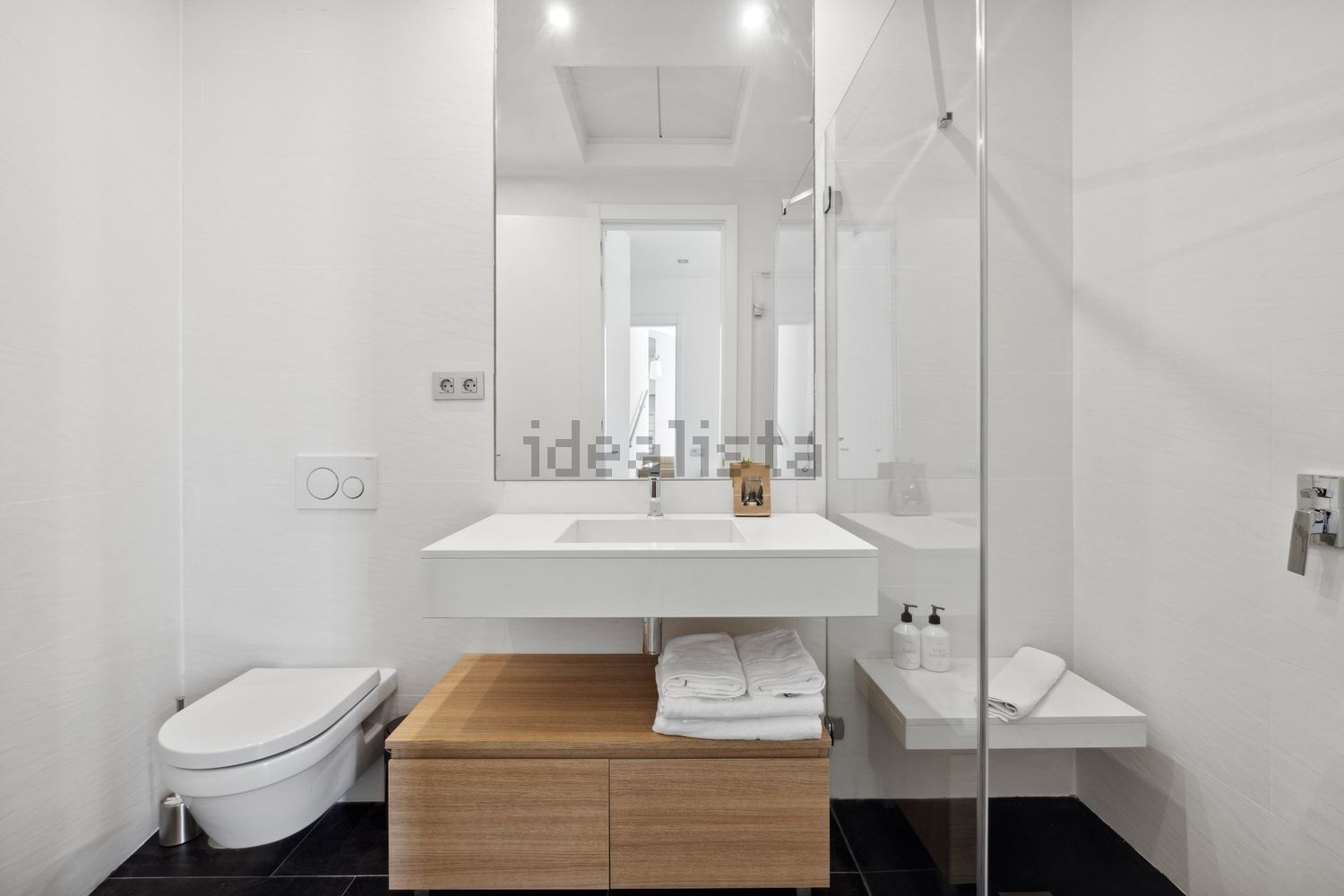 Flat 100 m² in Madrid