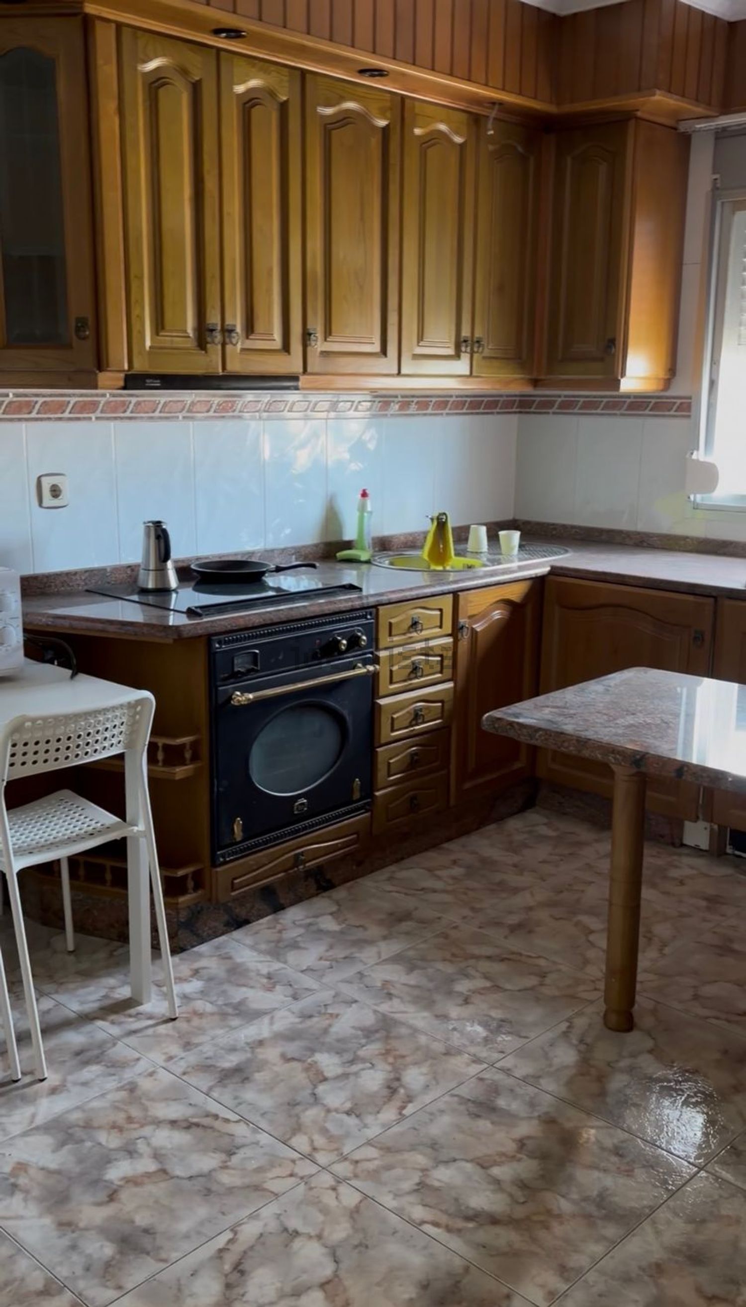 Zimmer zur Miete, Ourense