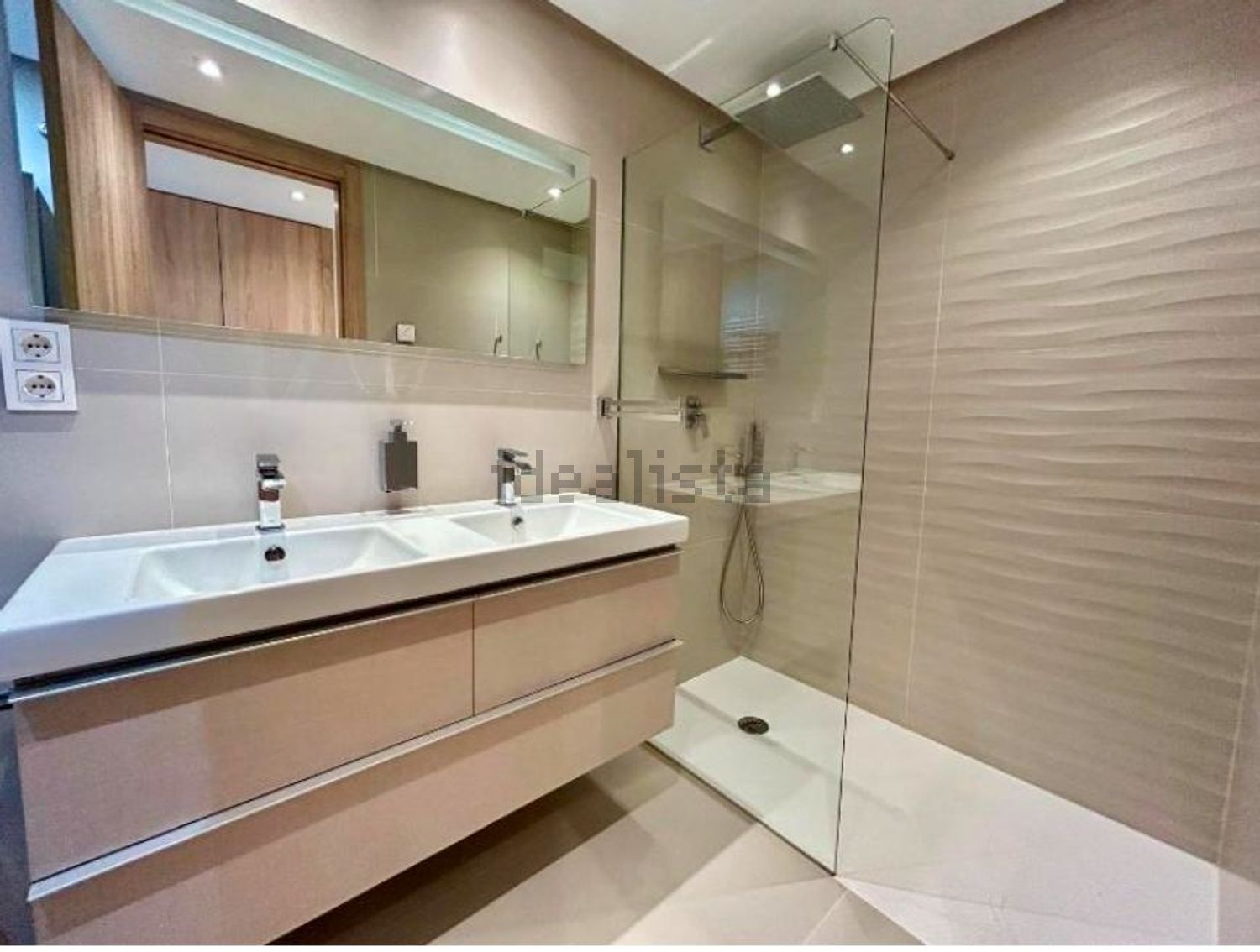 Flat 310 m² in Benahavís