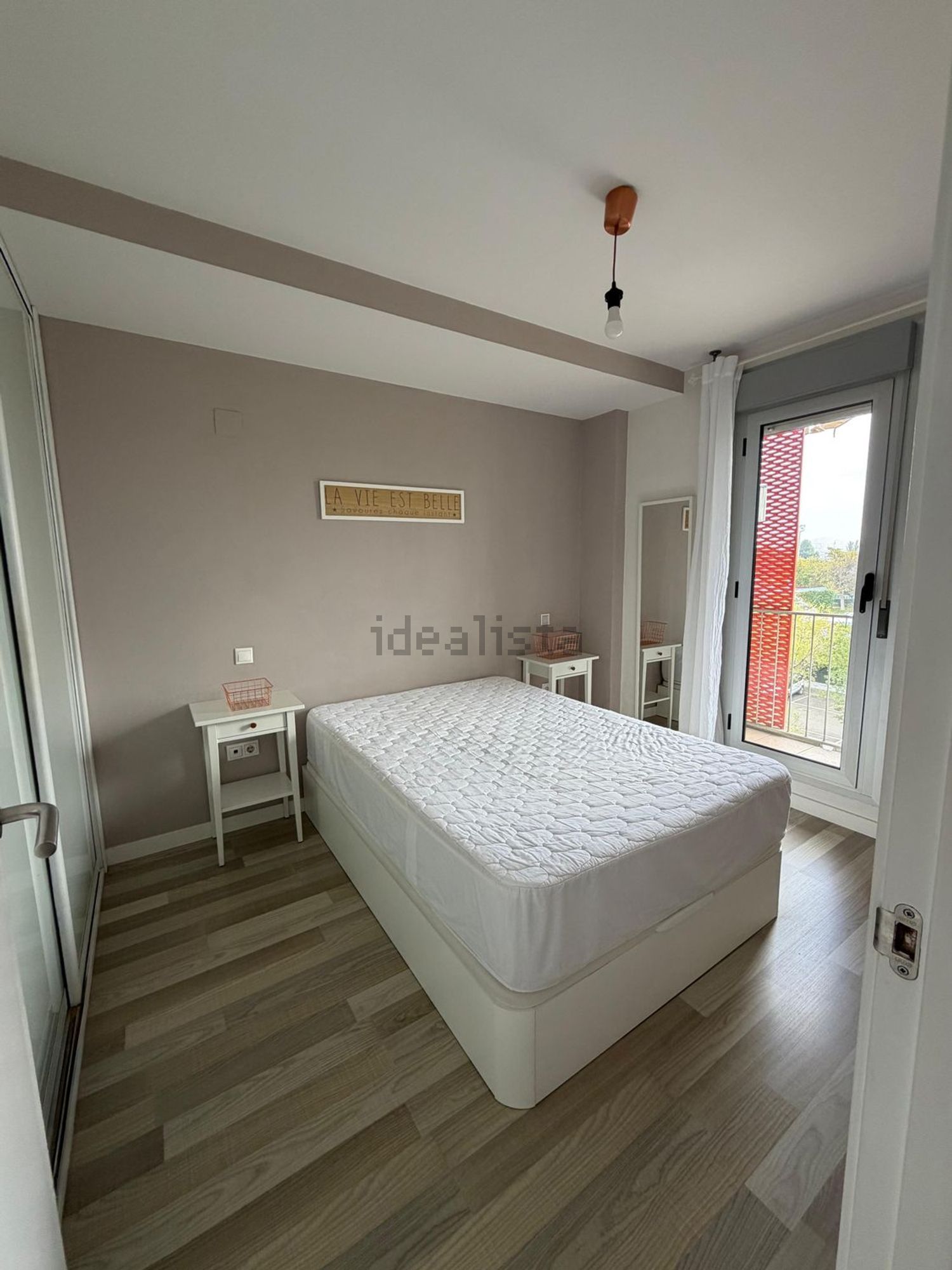 Pis de 65 m² a Osca