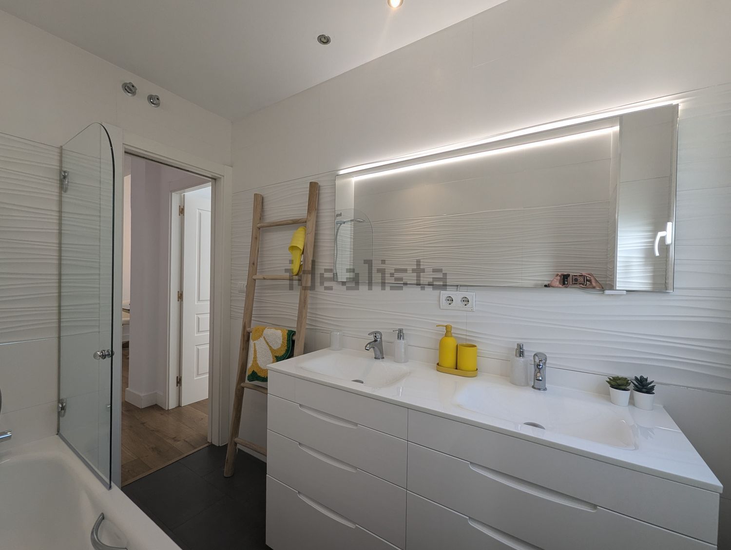 Flat 100 m² in Zaragoza