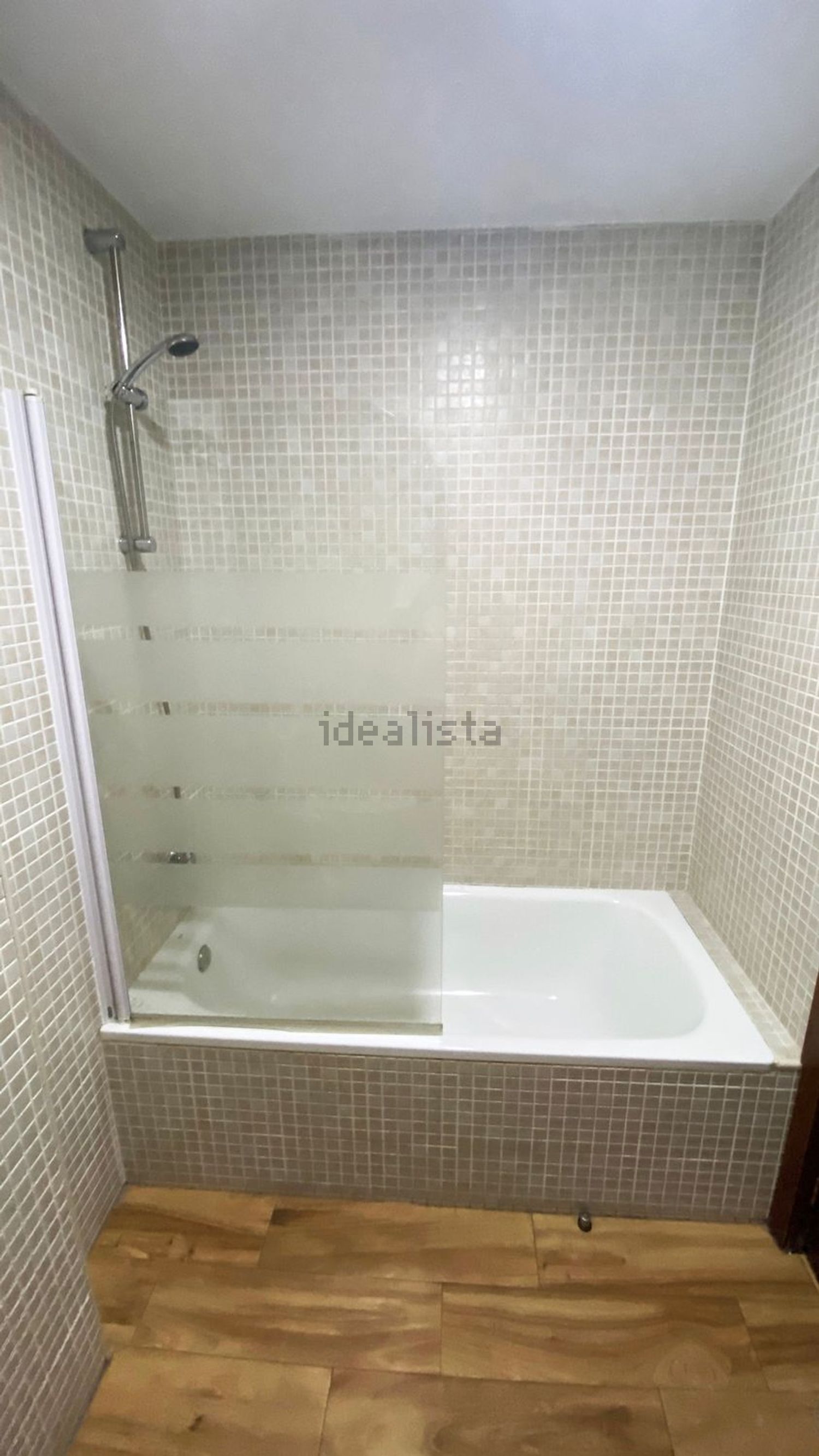 Room for rent, Seville