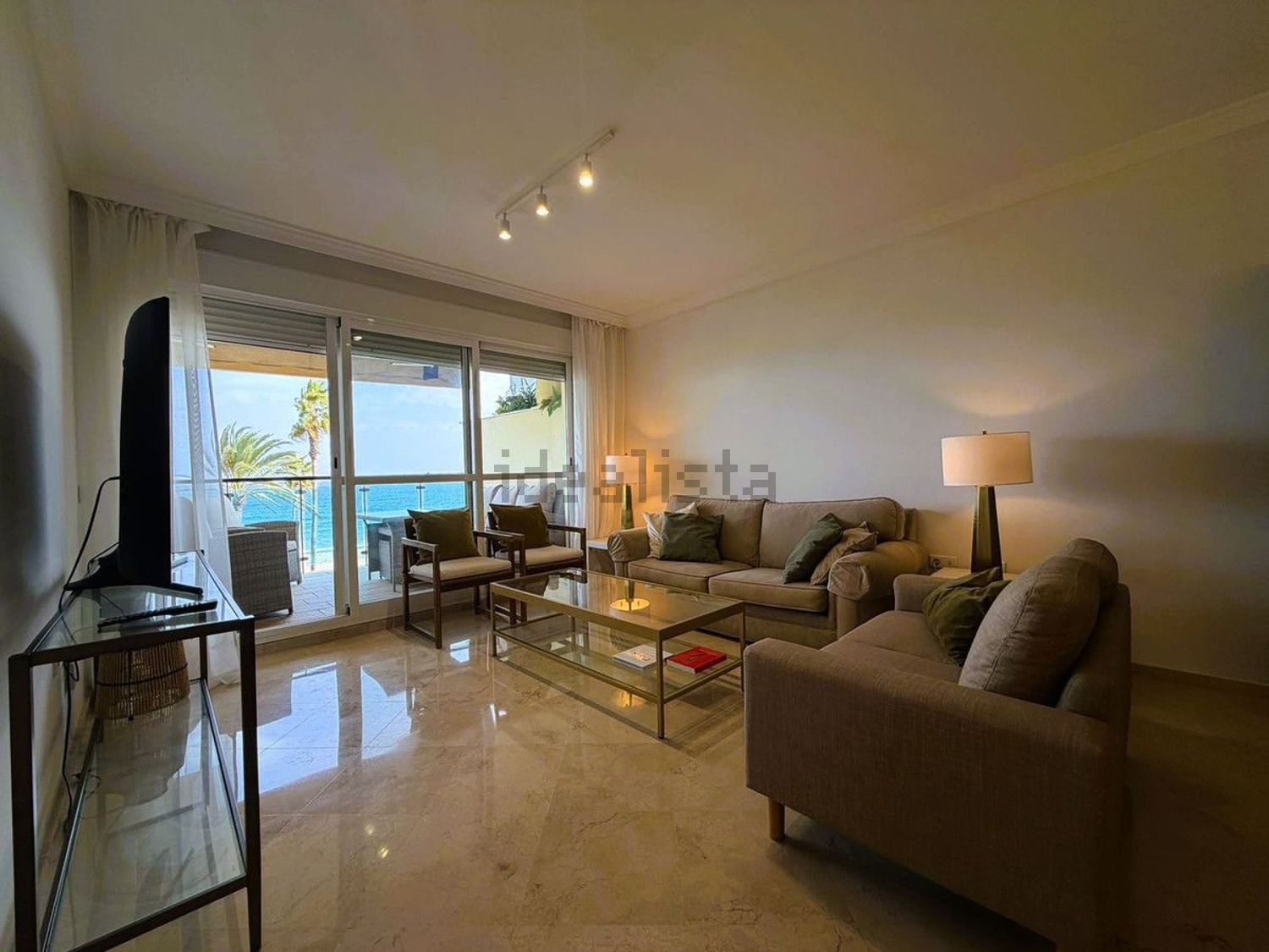 Pis de 192 m² a Estepona