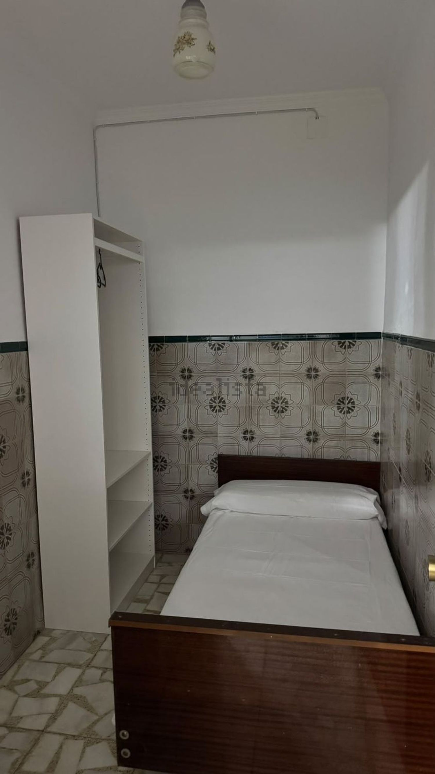 Habitació de lloguer, Belmez
