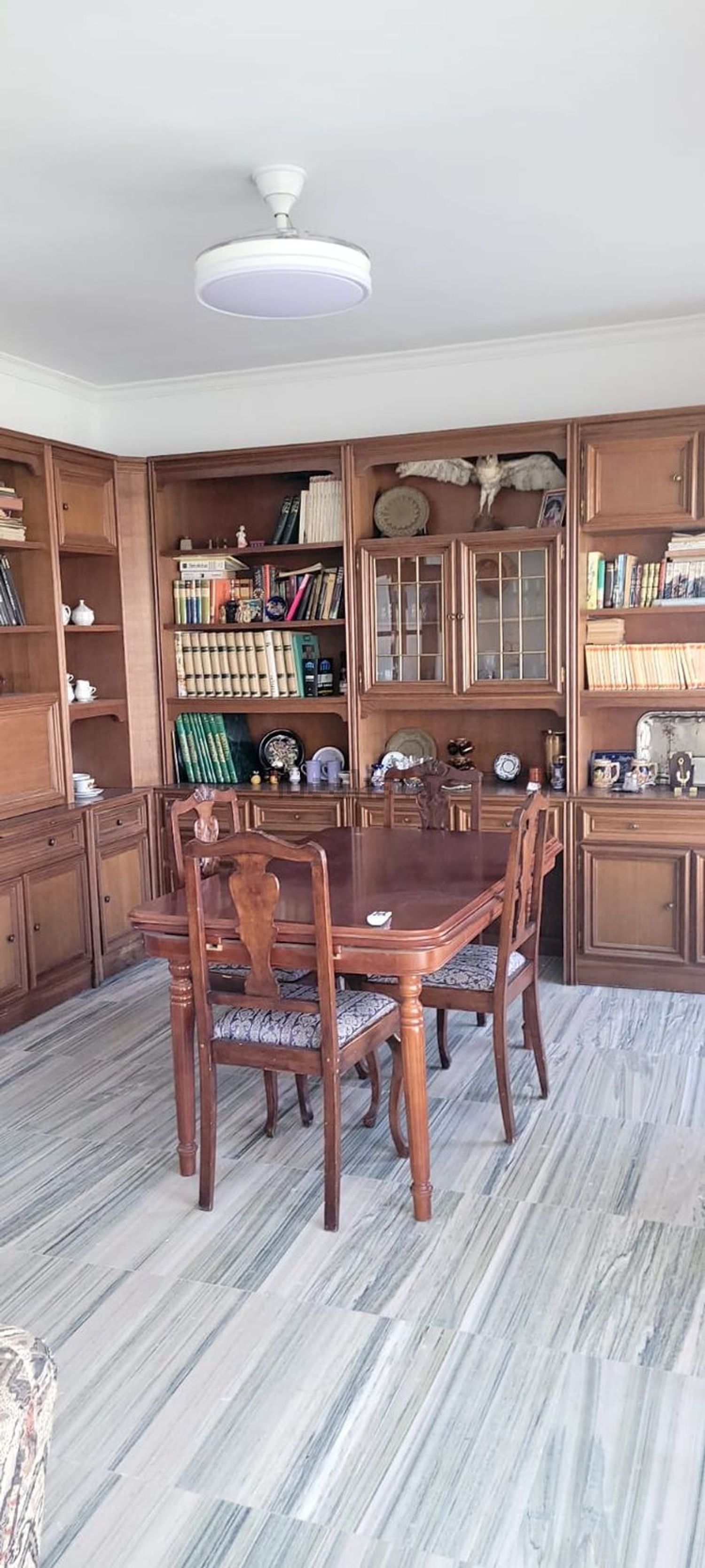 Pis de 200 m² a Loja